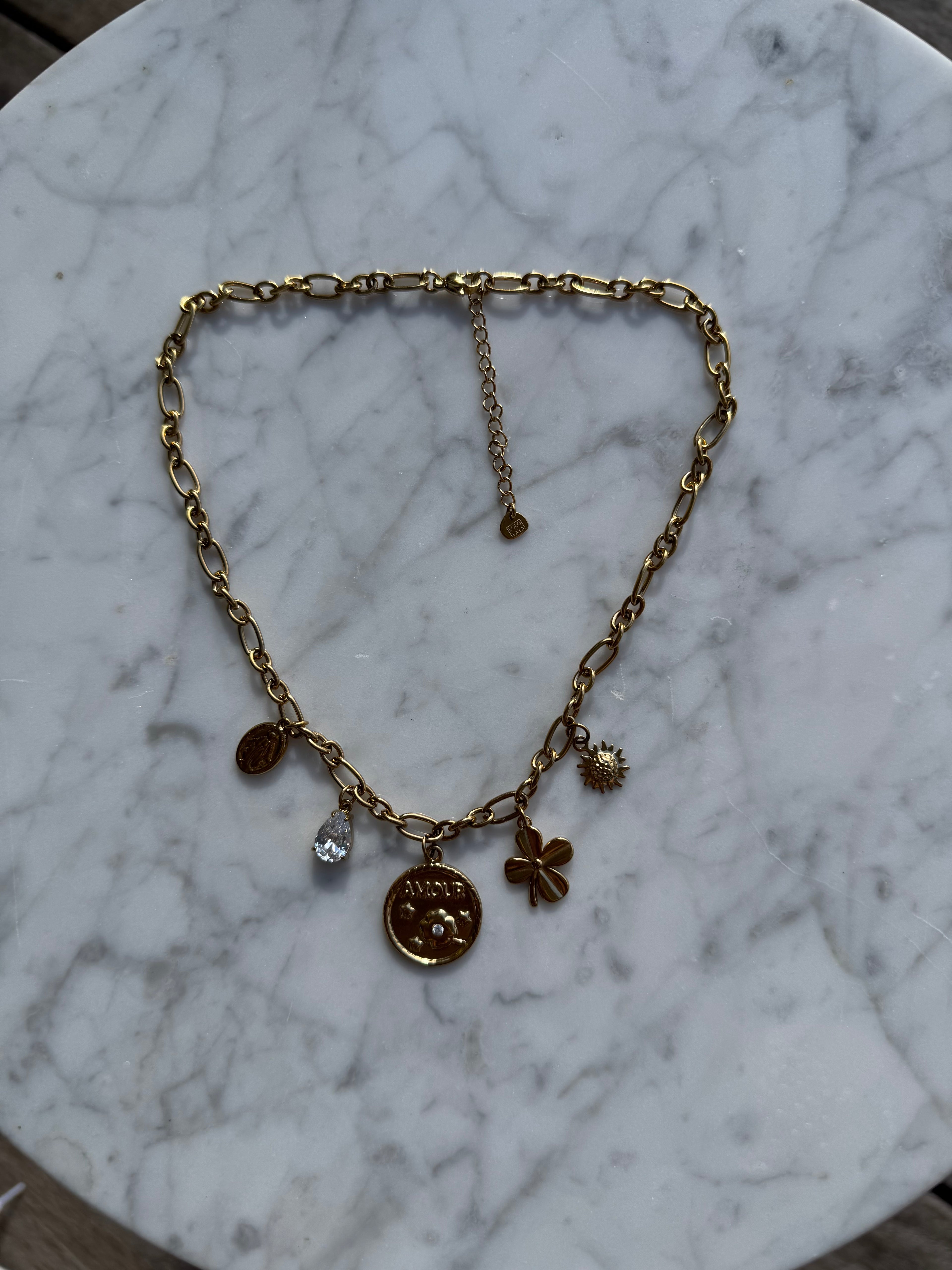 Collier pampilles amour