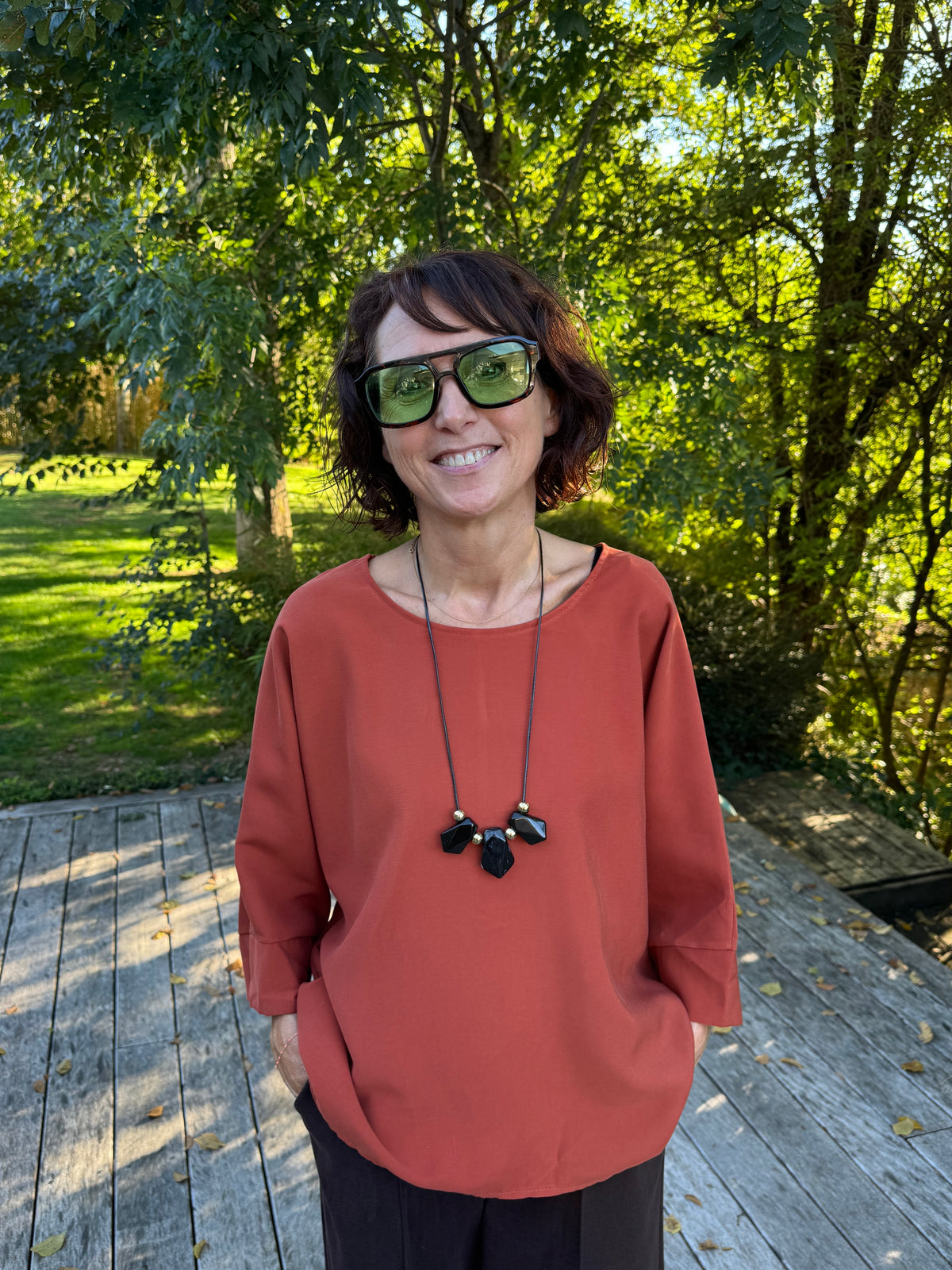 Blouse Charlotte et Sautoir rouille