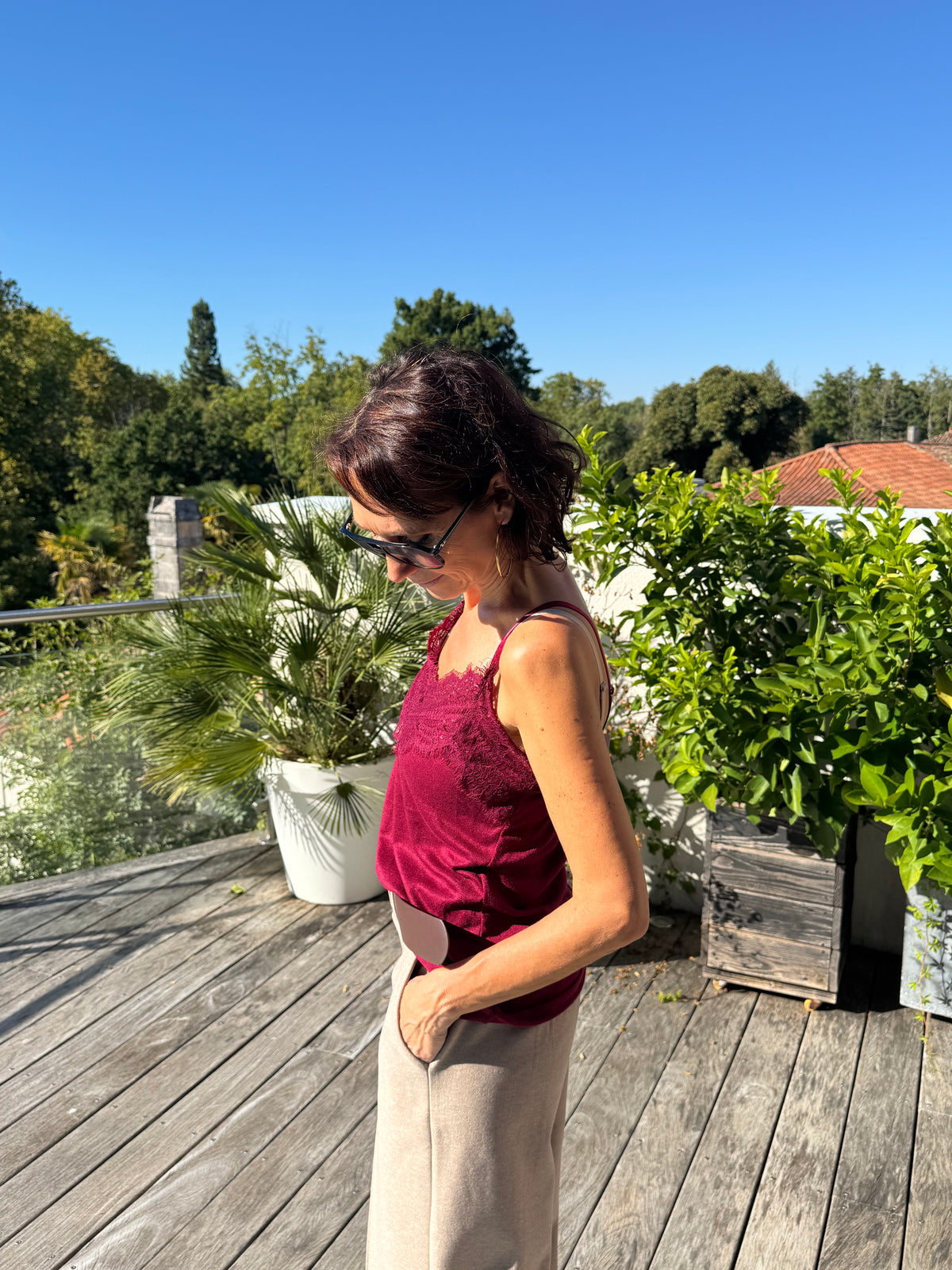 Top dentelle bordeaux