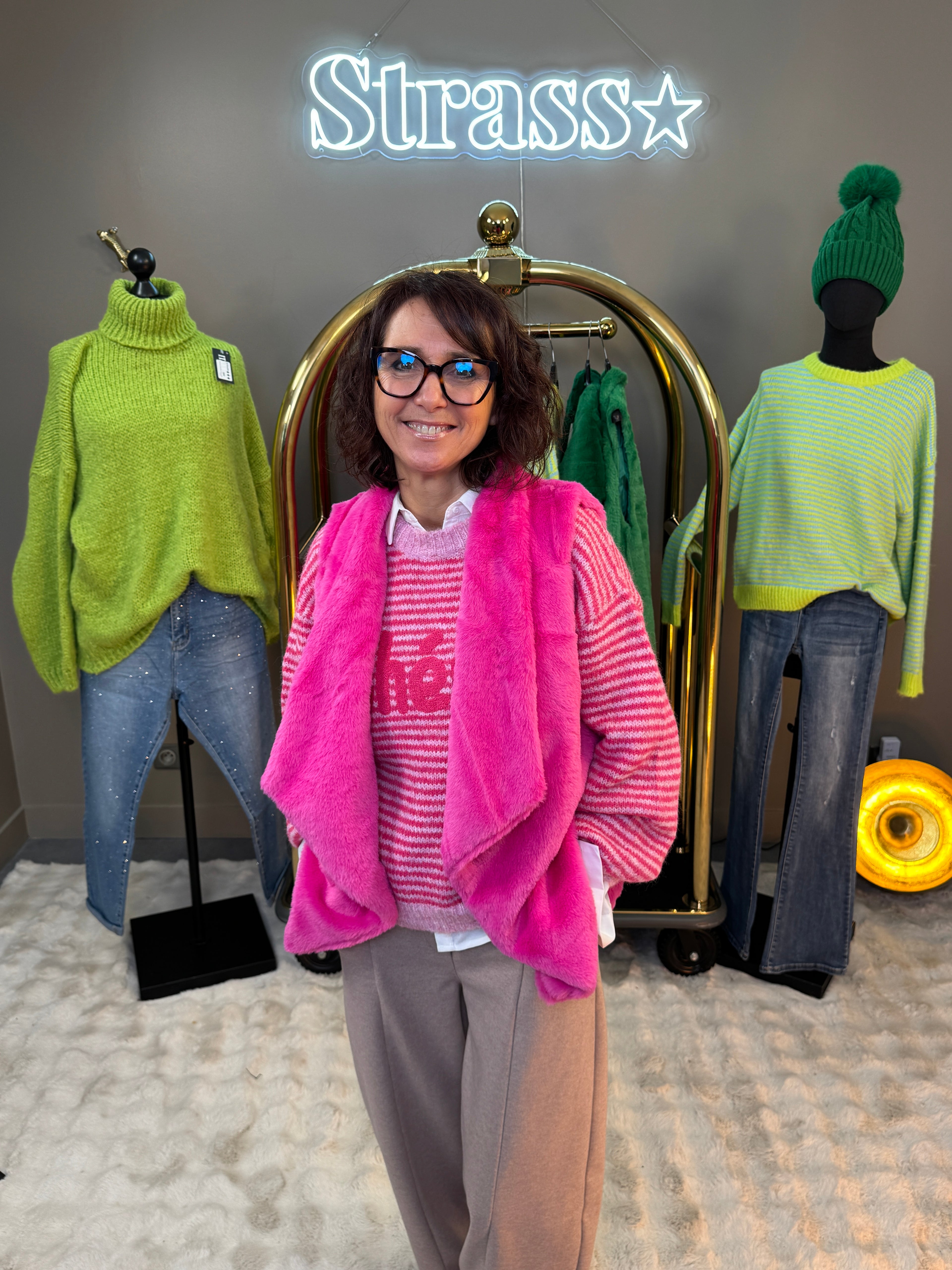 Sans Manche Fourrure Léonard Rose