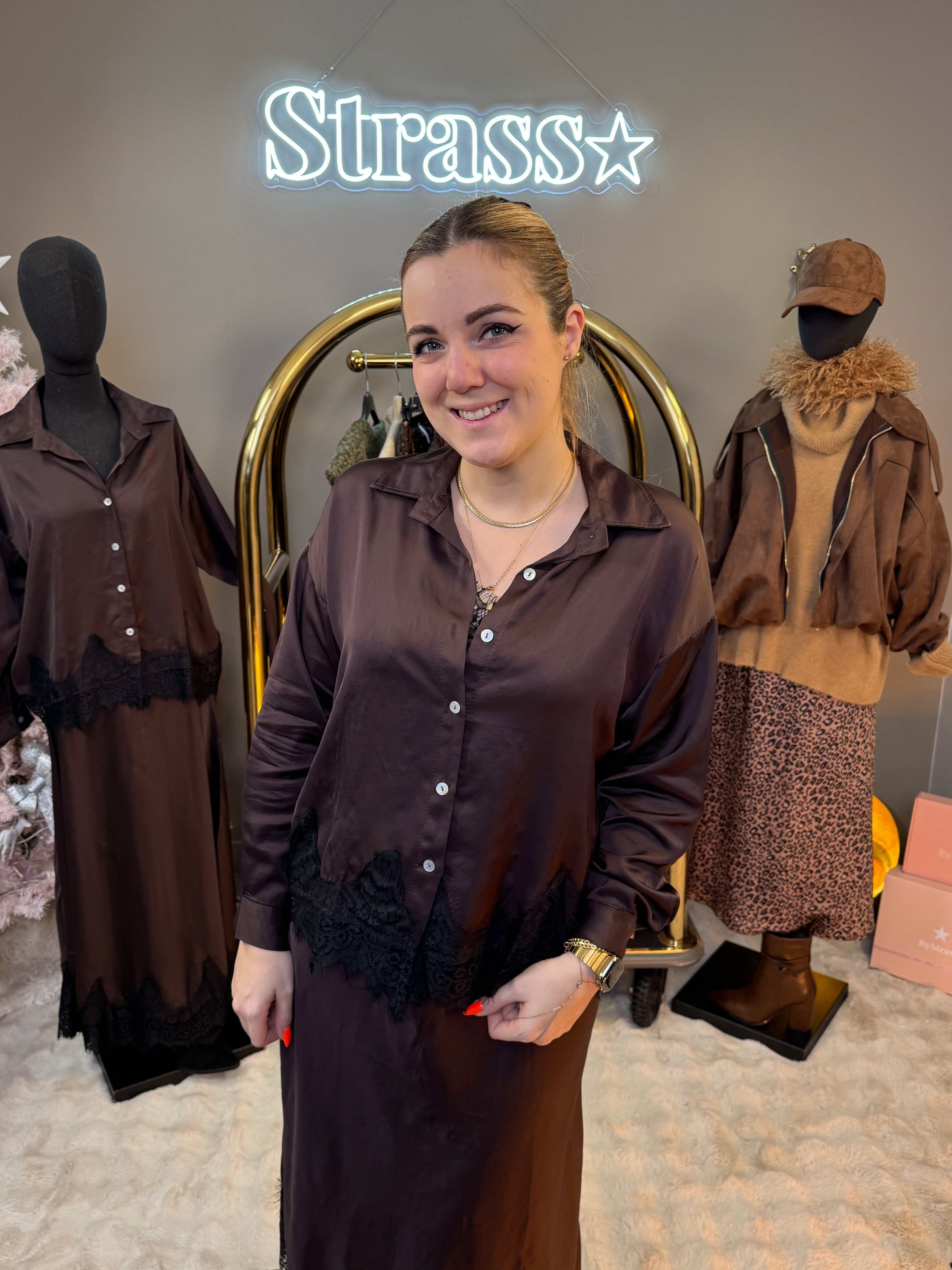 Chemise Satin et Dentelle