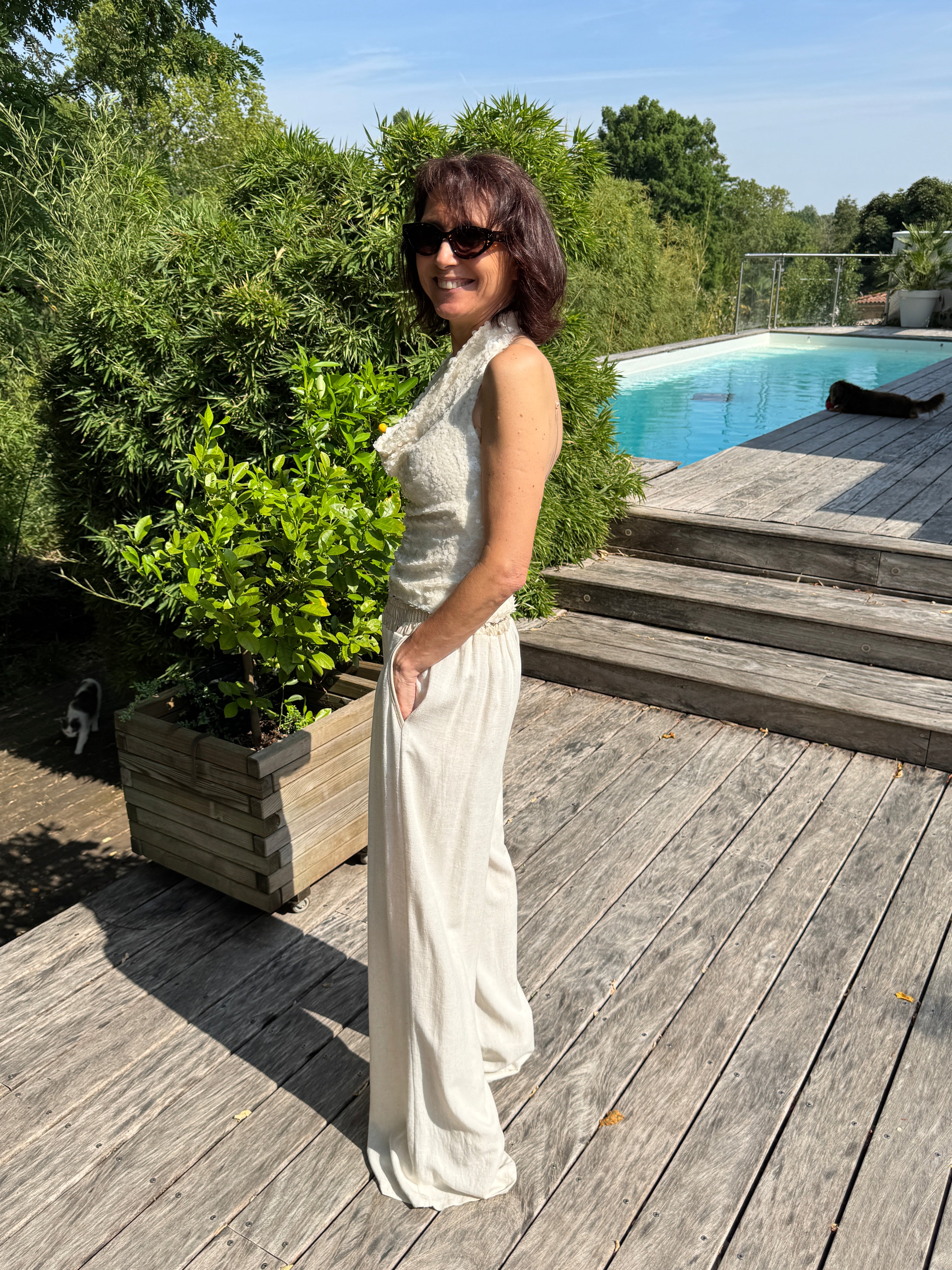 Pantalon lin ceinturé doré