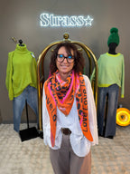 Écharpe Love Is Love Orange