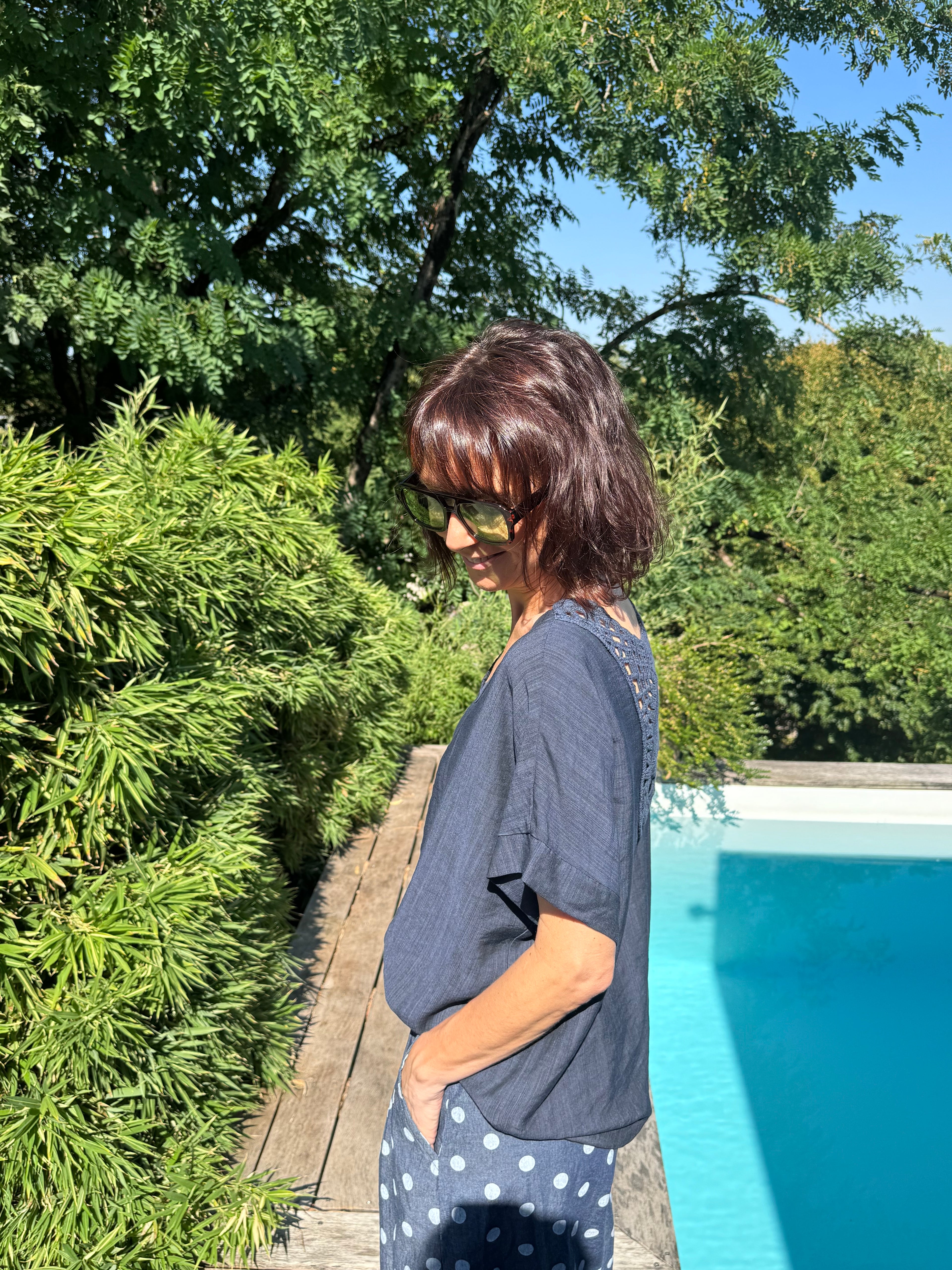 Top Dos Dentelle Bleu Marine