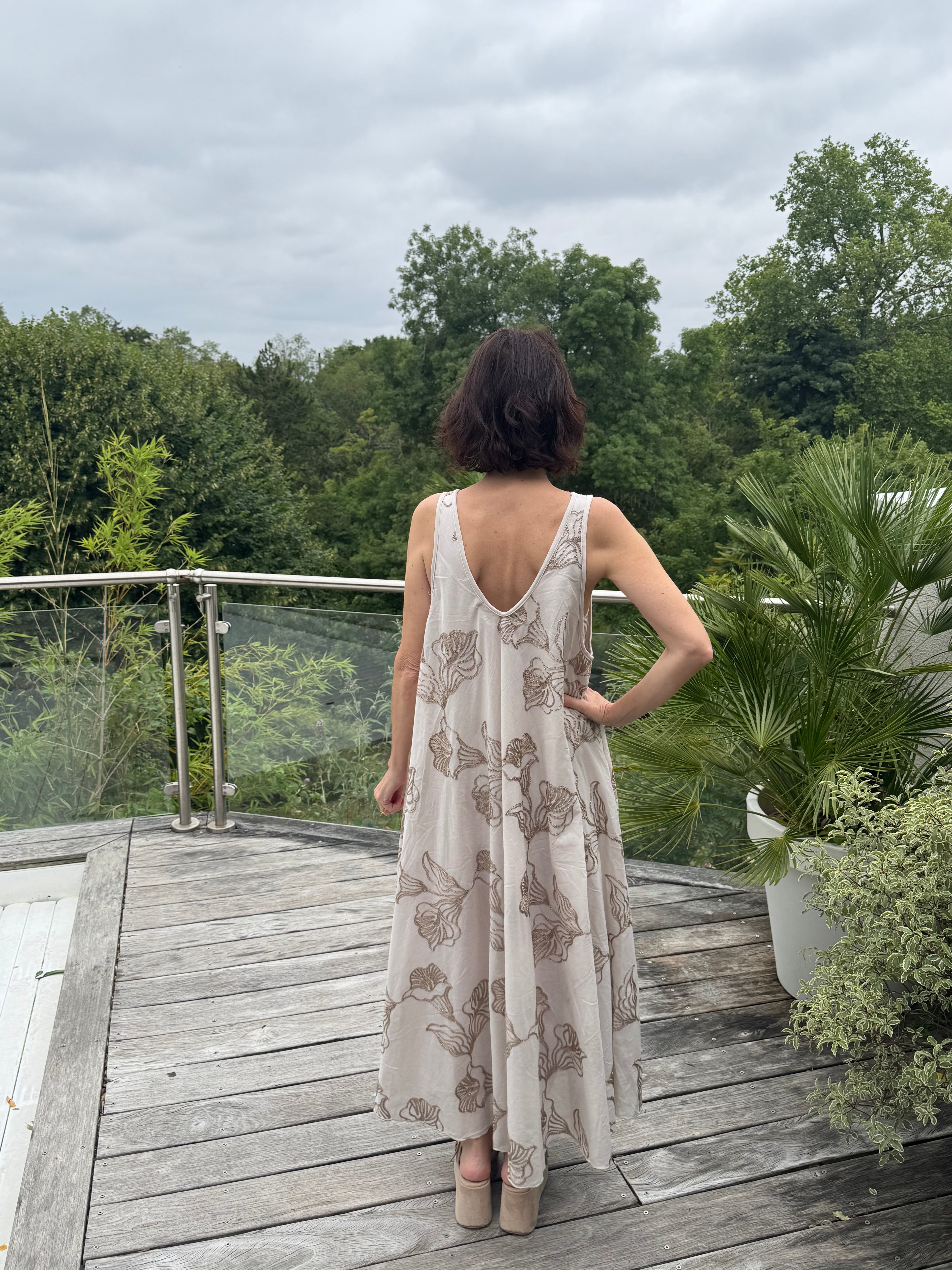 Robe Grenadine Beige