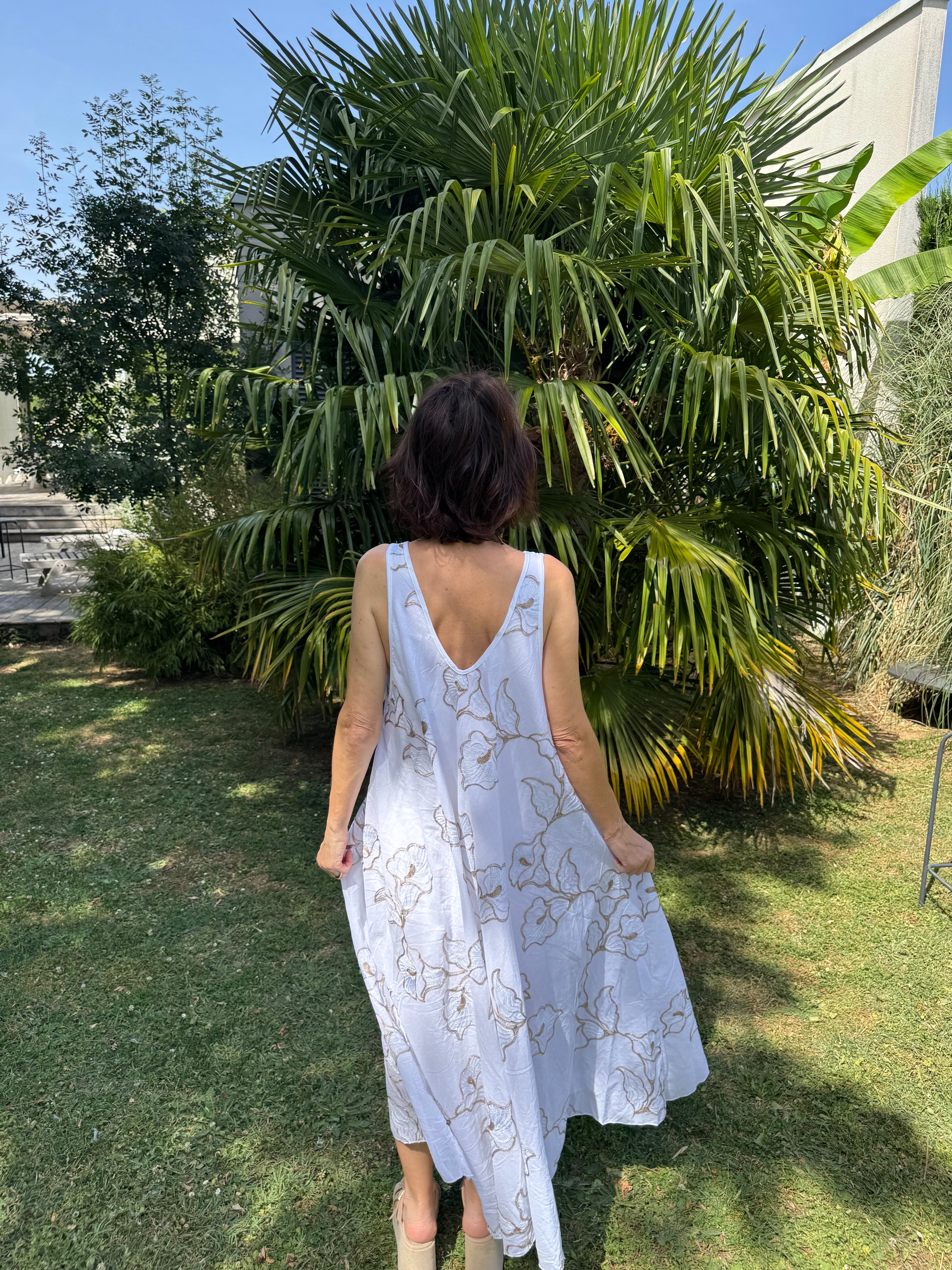 Robe Grenadine Blanche