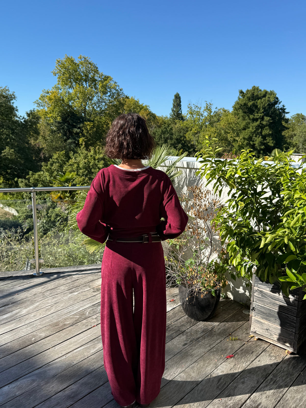 Pantalon sport chic bordeaux
