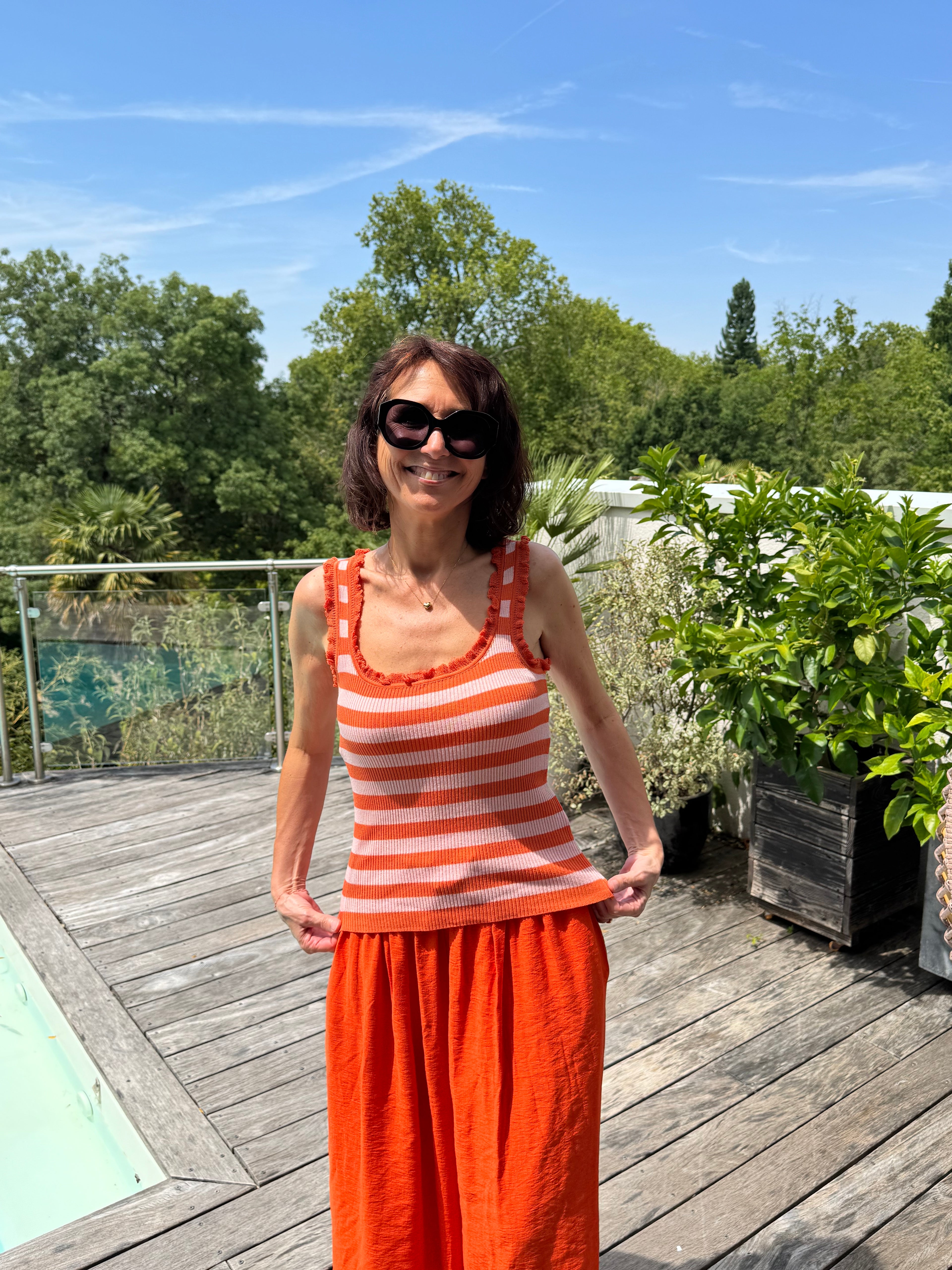 Débardeur Marcel froufrou orange et rose