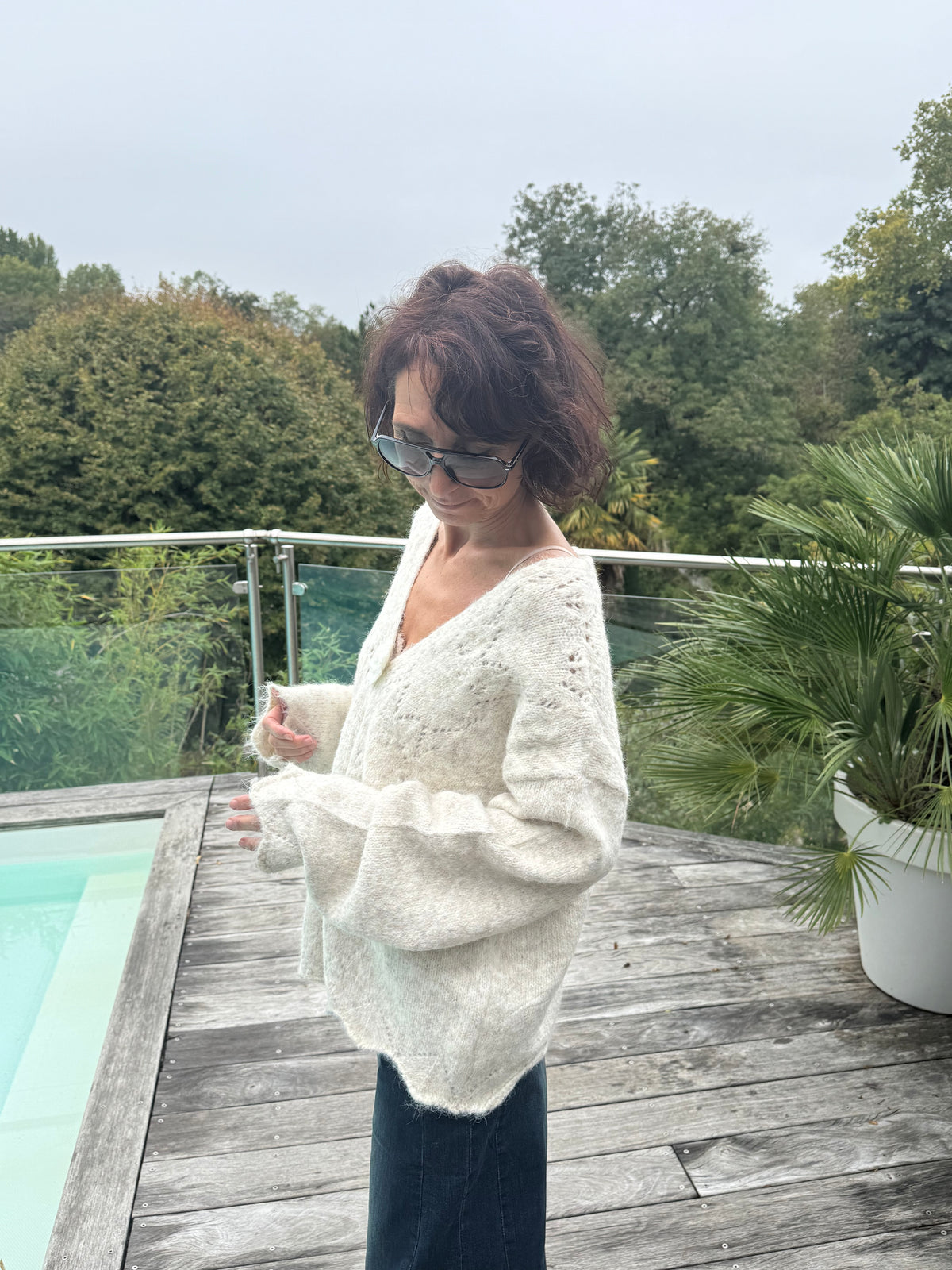 Gilet broche fleur