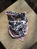 Foulard Leopard Rose Pale