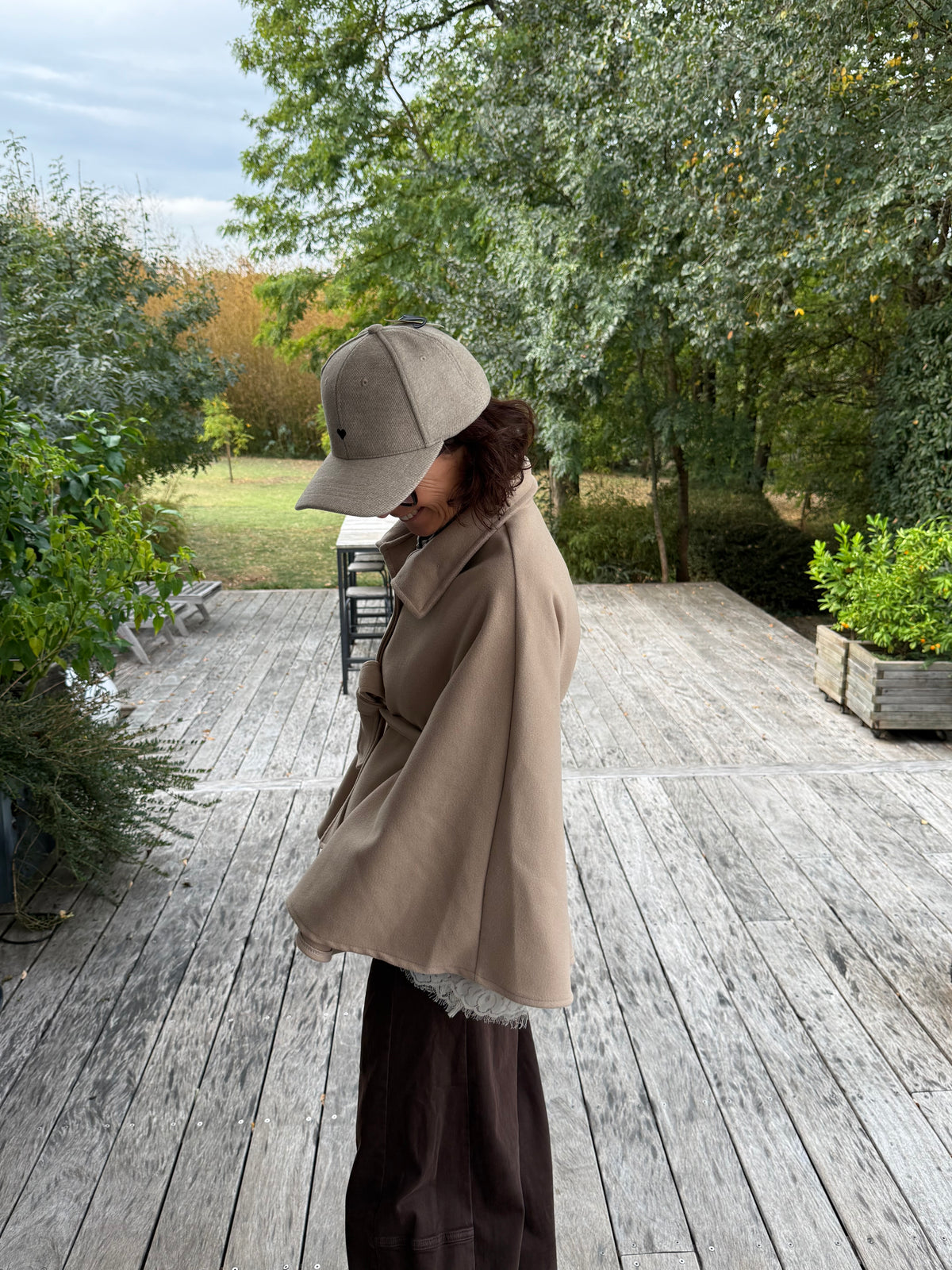 Cape Mily Beige