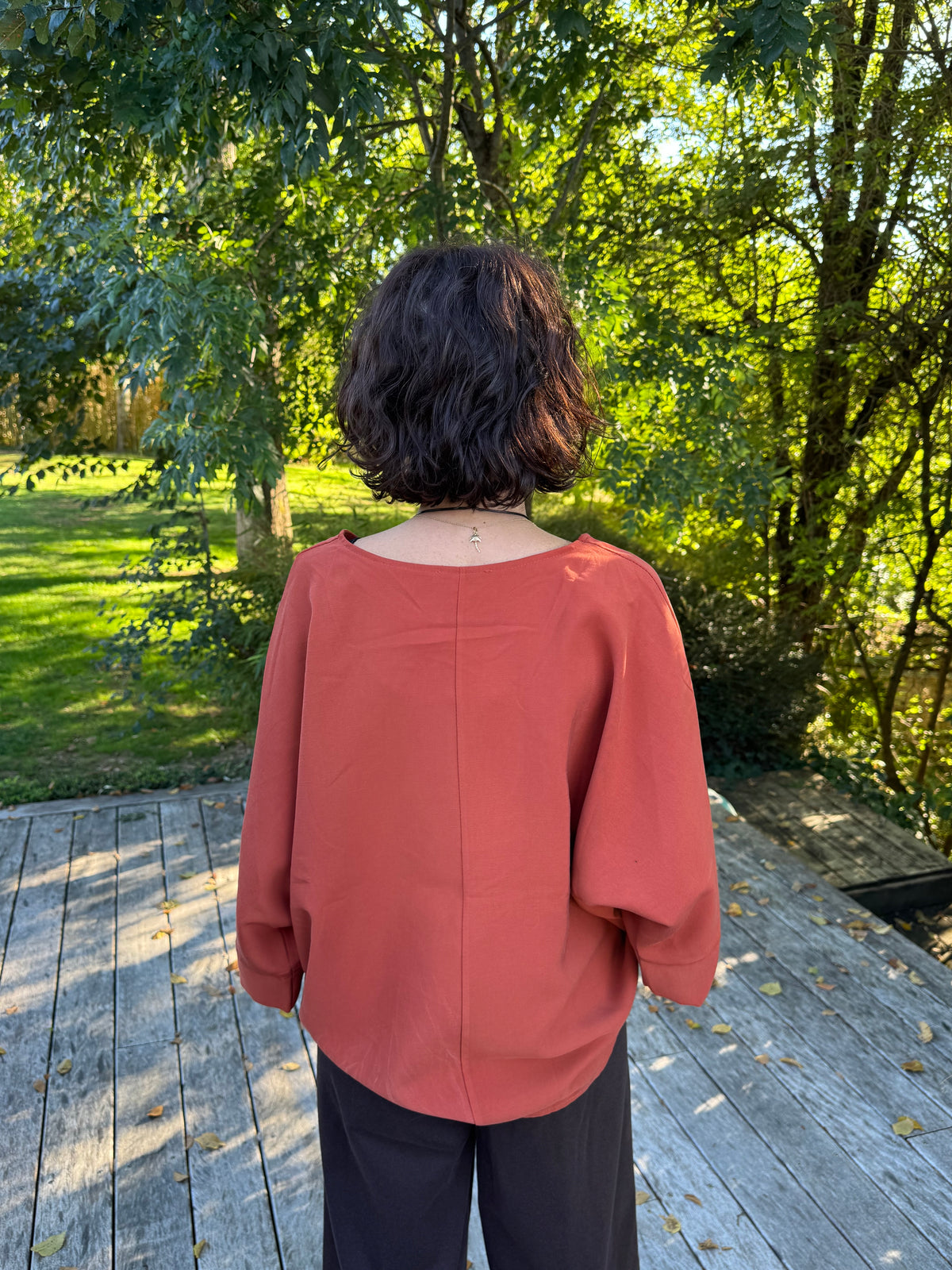 Blouse Charlotte et Sautoir rouille