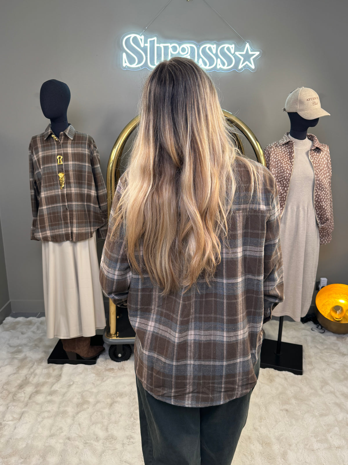 Chemise écossaise broche