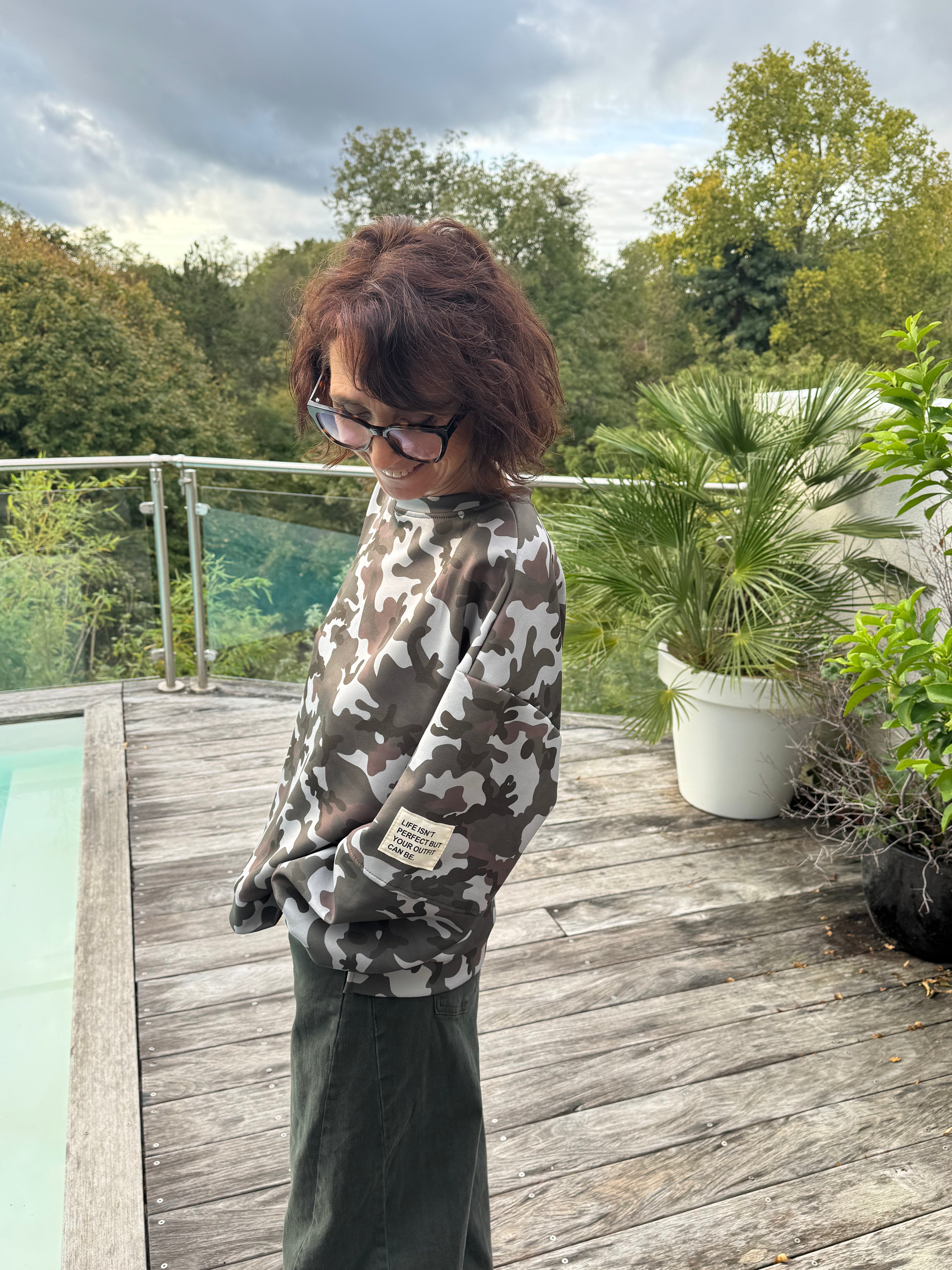 Sweat outfit camouflage