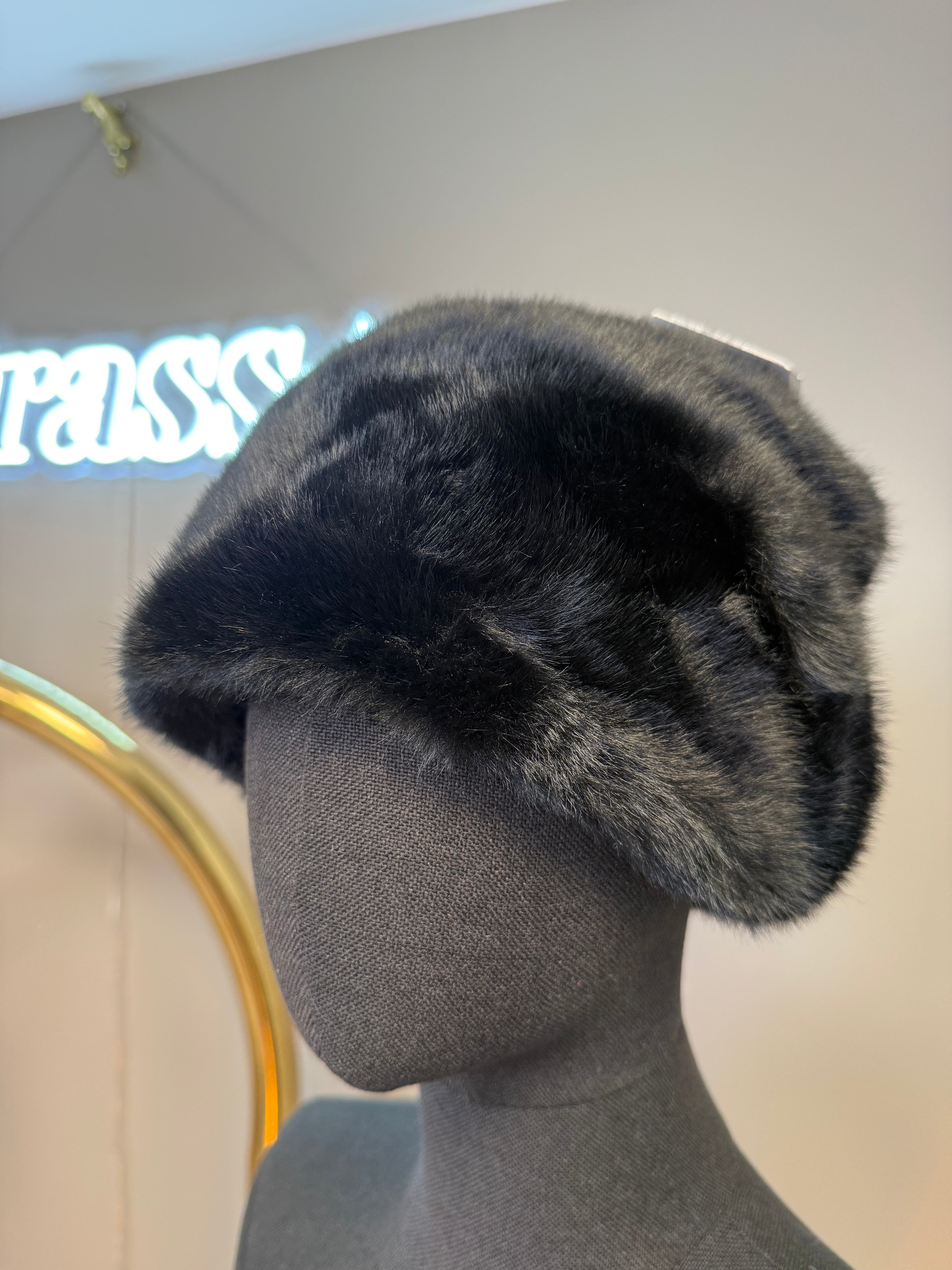 Bonnet Fausse Fourrure Noir