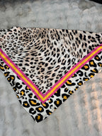 Foulard Tigrou Fuschia