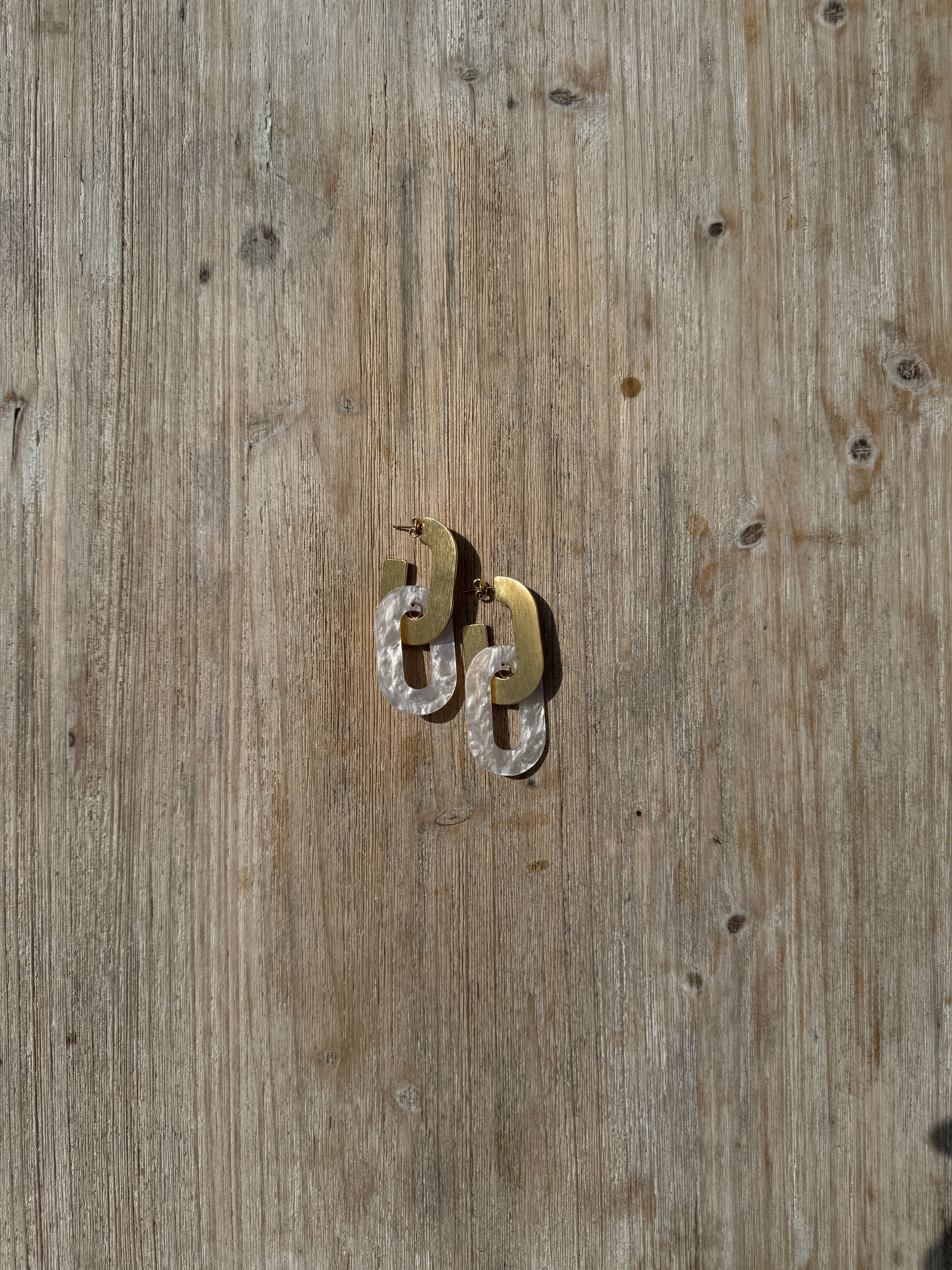 Boucles d’oreilles Chaîne beige