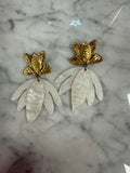 Boucles d’oreilles nénuphar blanche