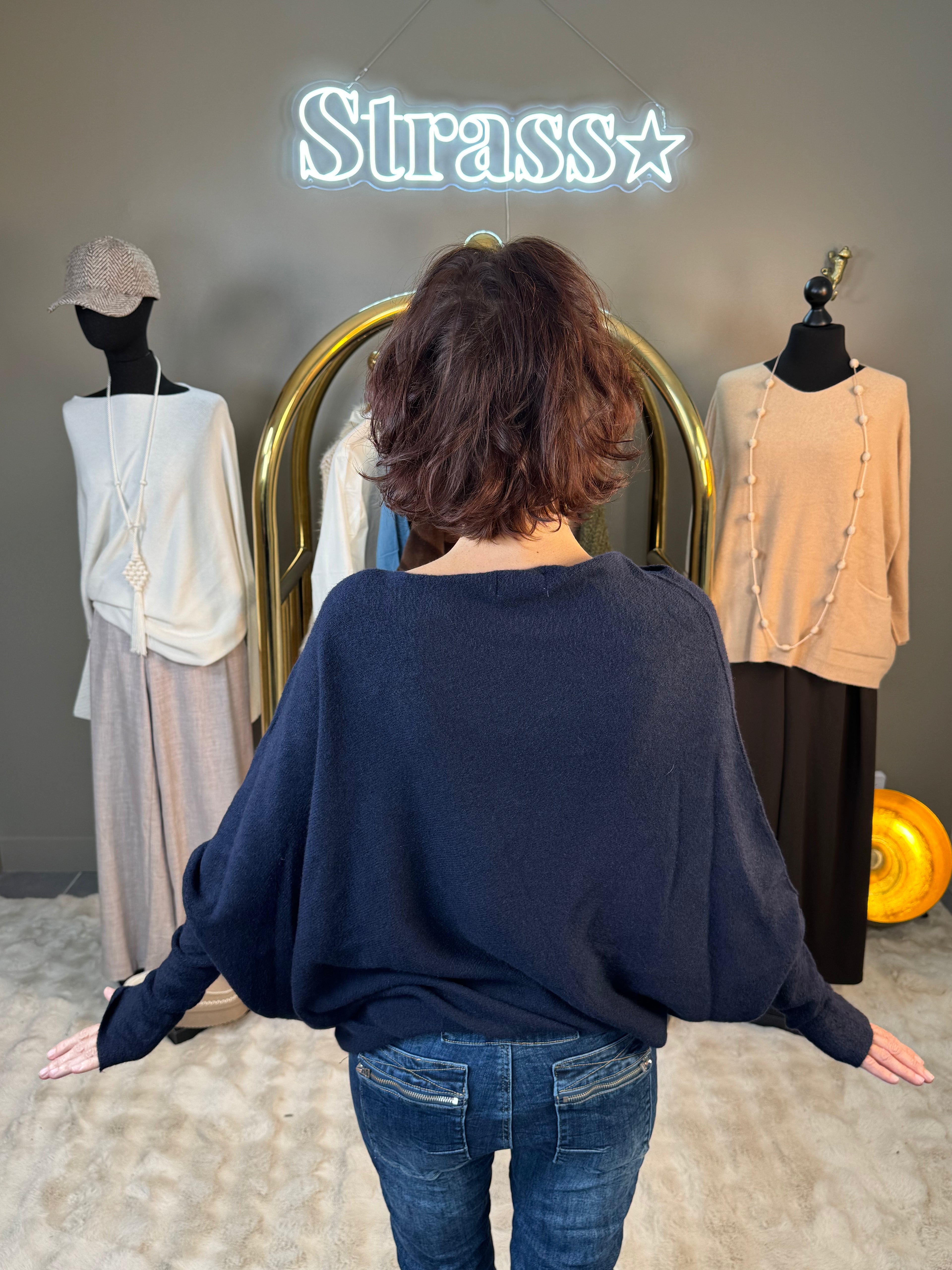 Pull Max Asymétrique Bleu Marine