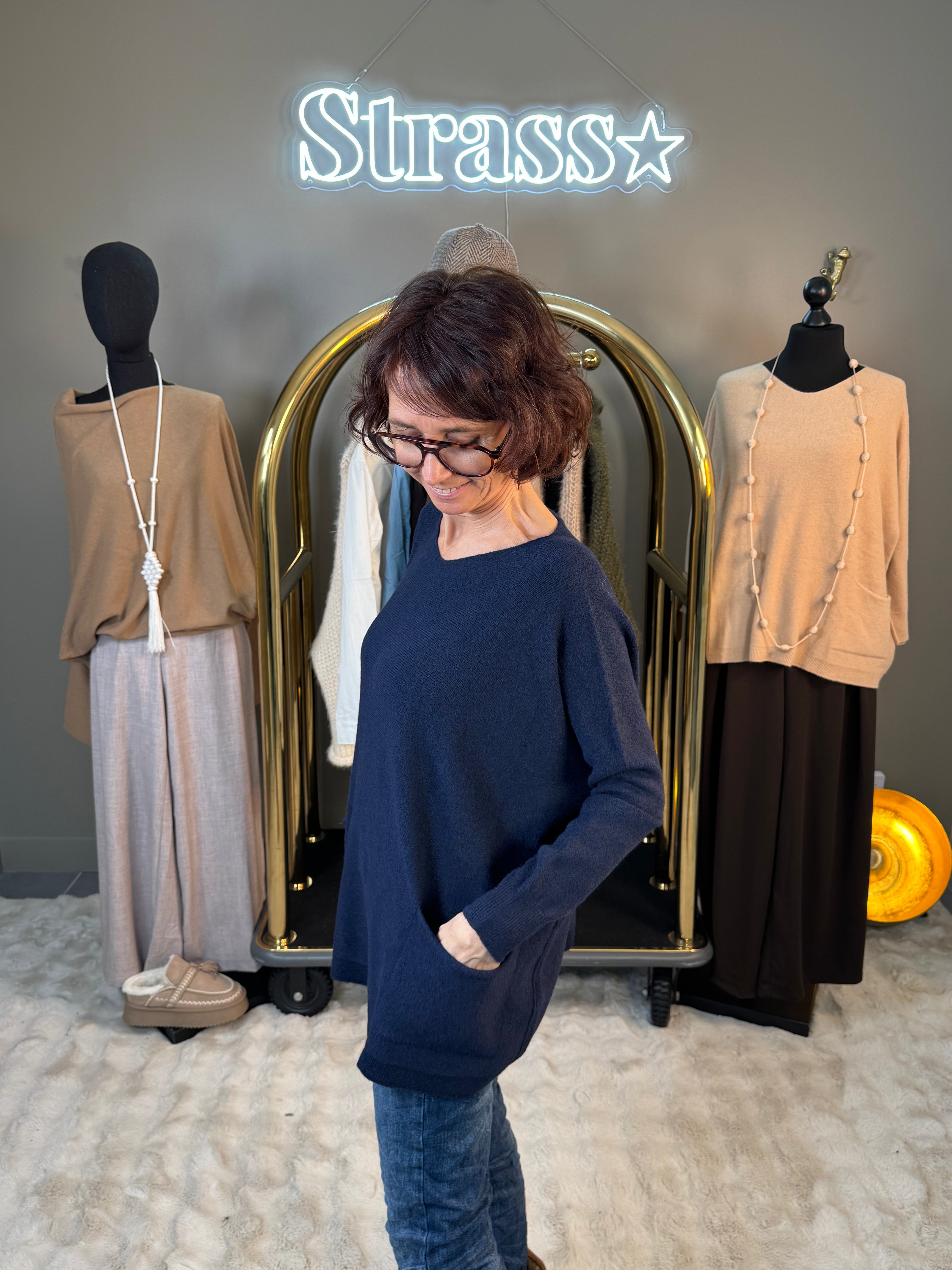 Pull Max Poche Bleu Marine