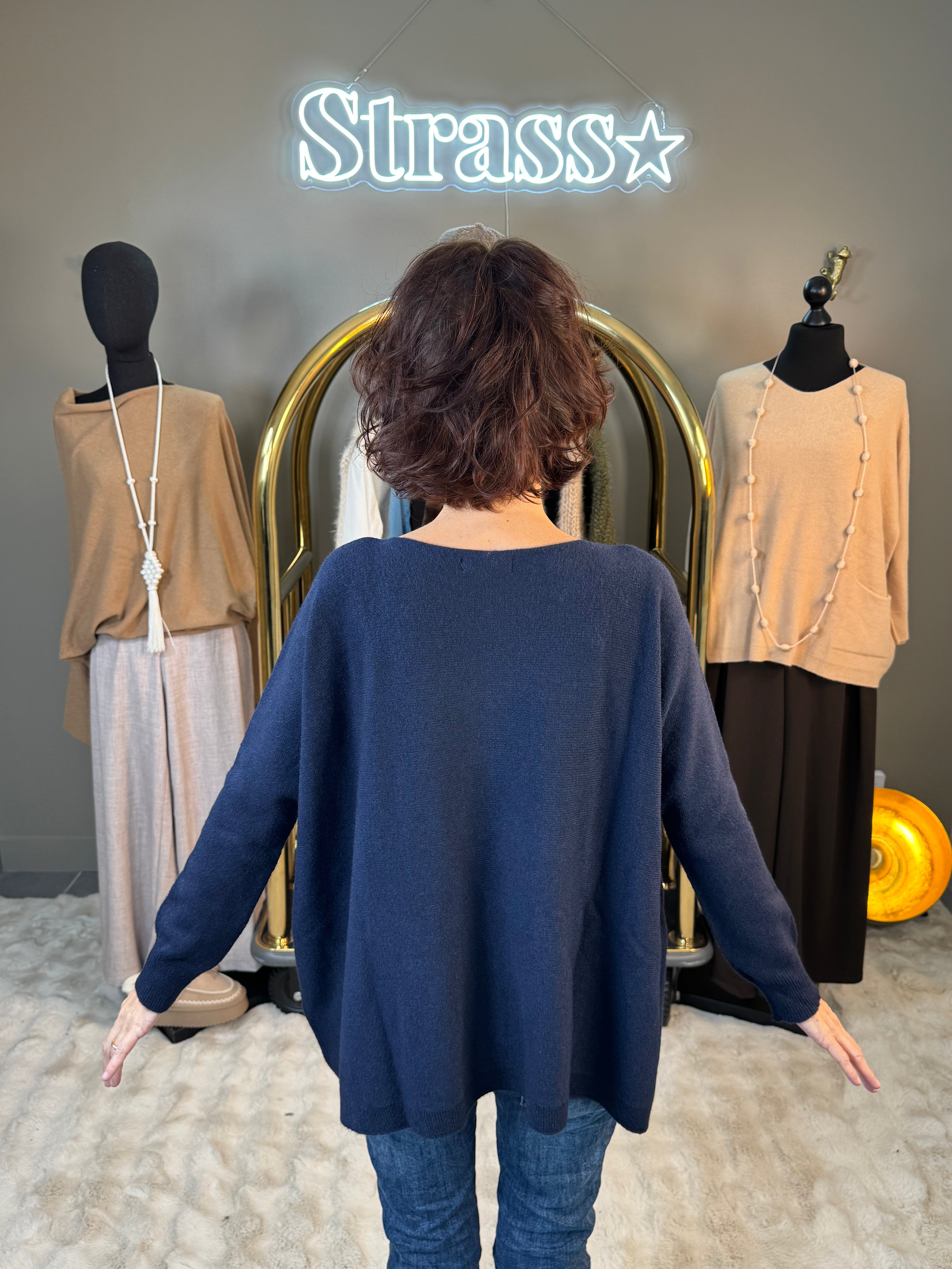 Pull Max Poche Bleu Marine