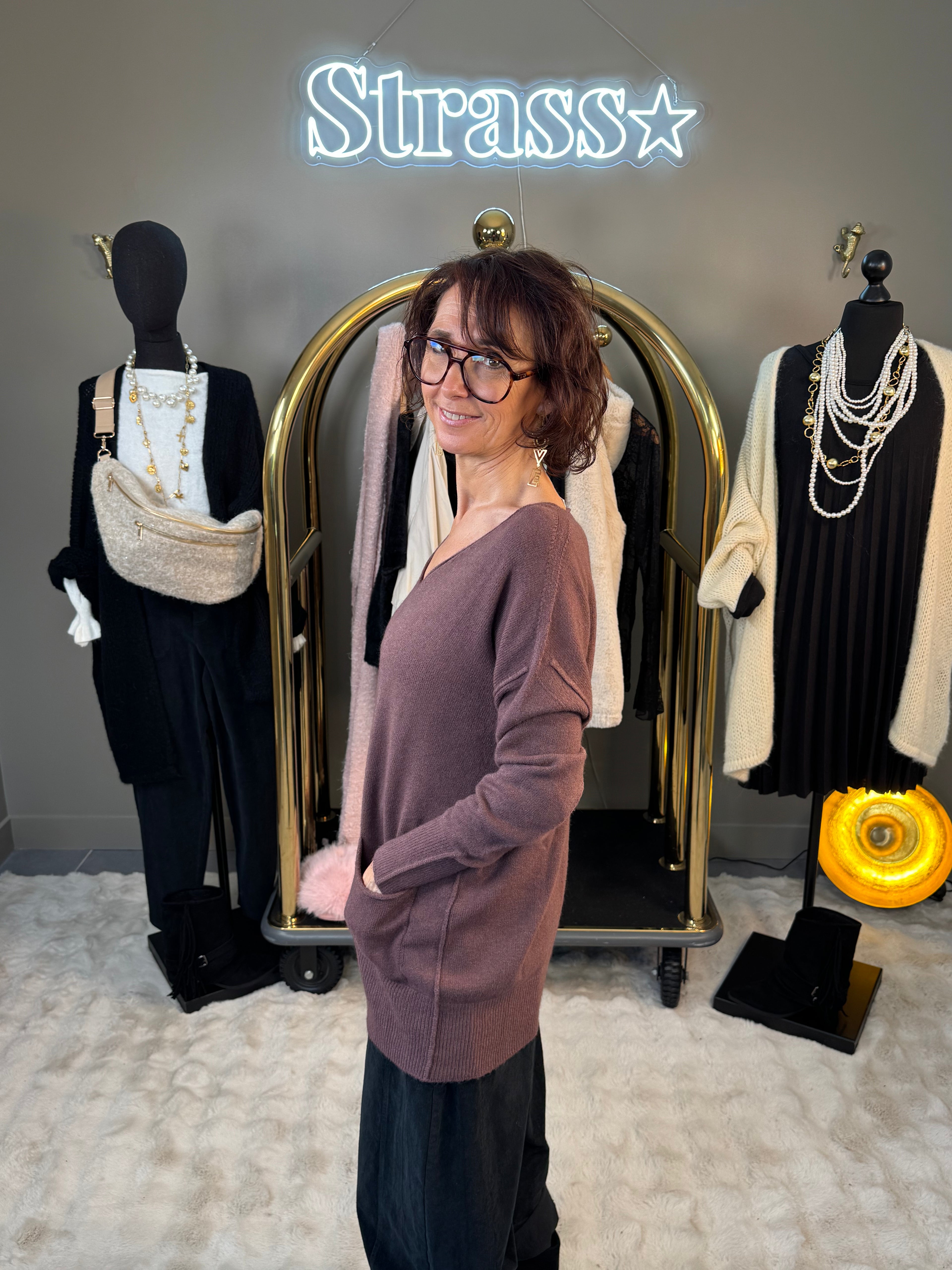 Pull Max Poche Étroit Col V Choco