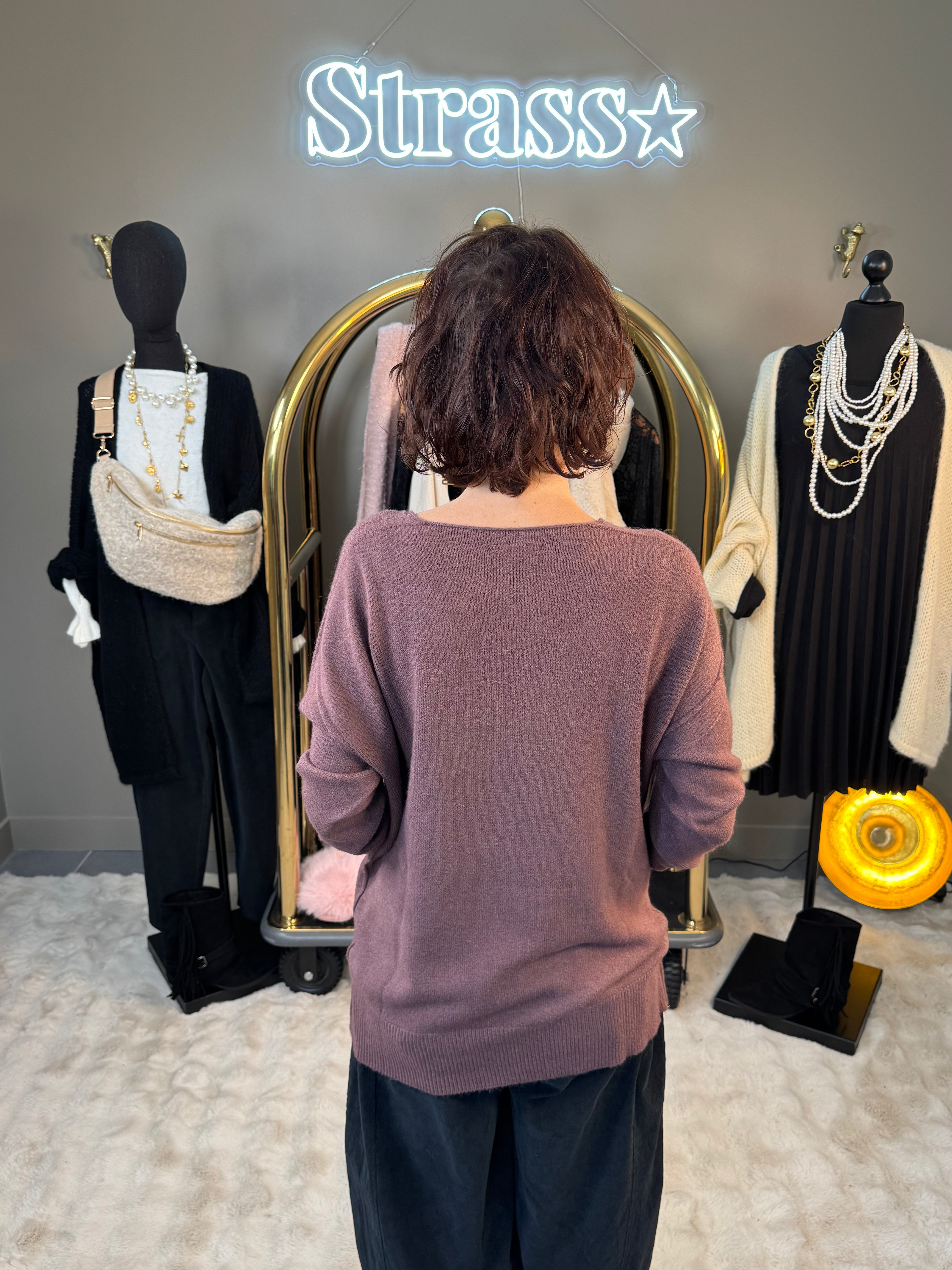 Pull Max Poche Étroit Col V Choco