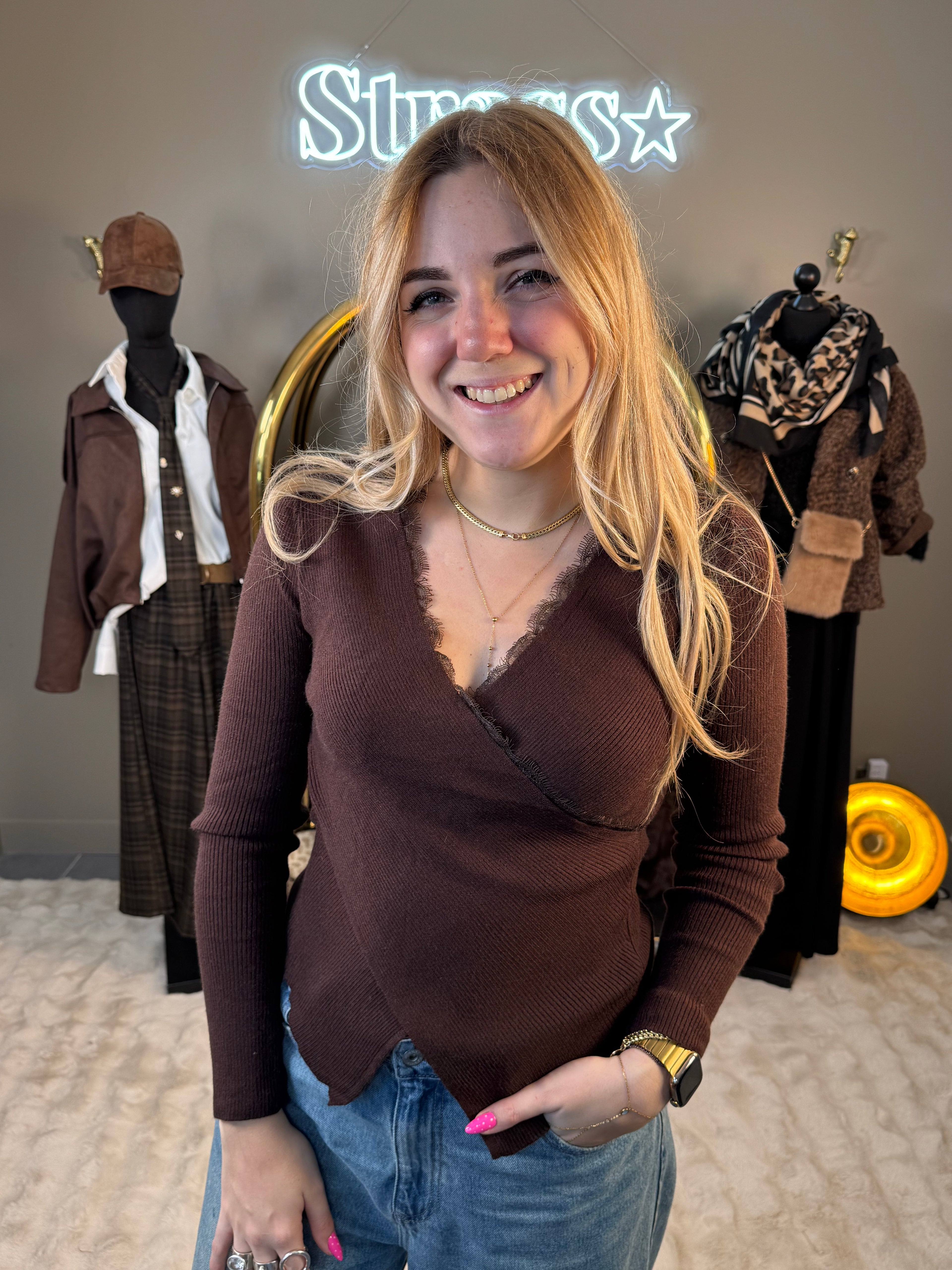 Pull Cache Coeur Choco