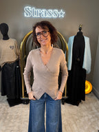 Pull Cache Coeur Chaussette Beige