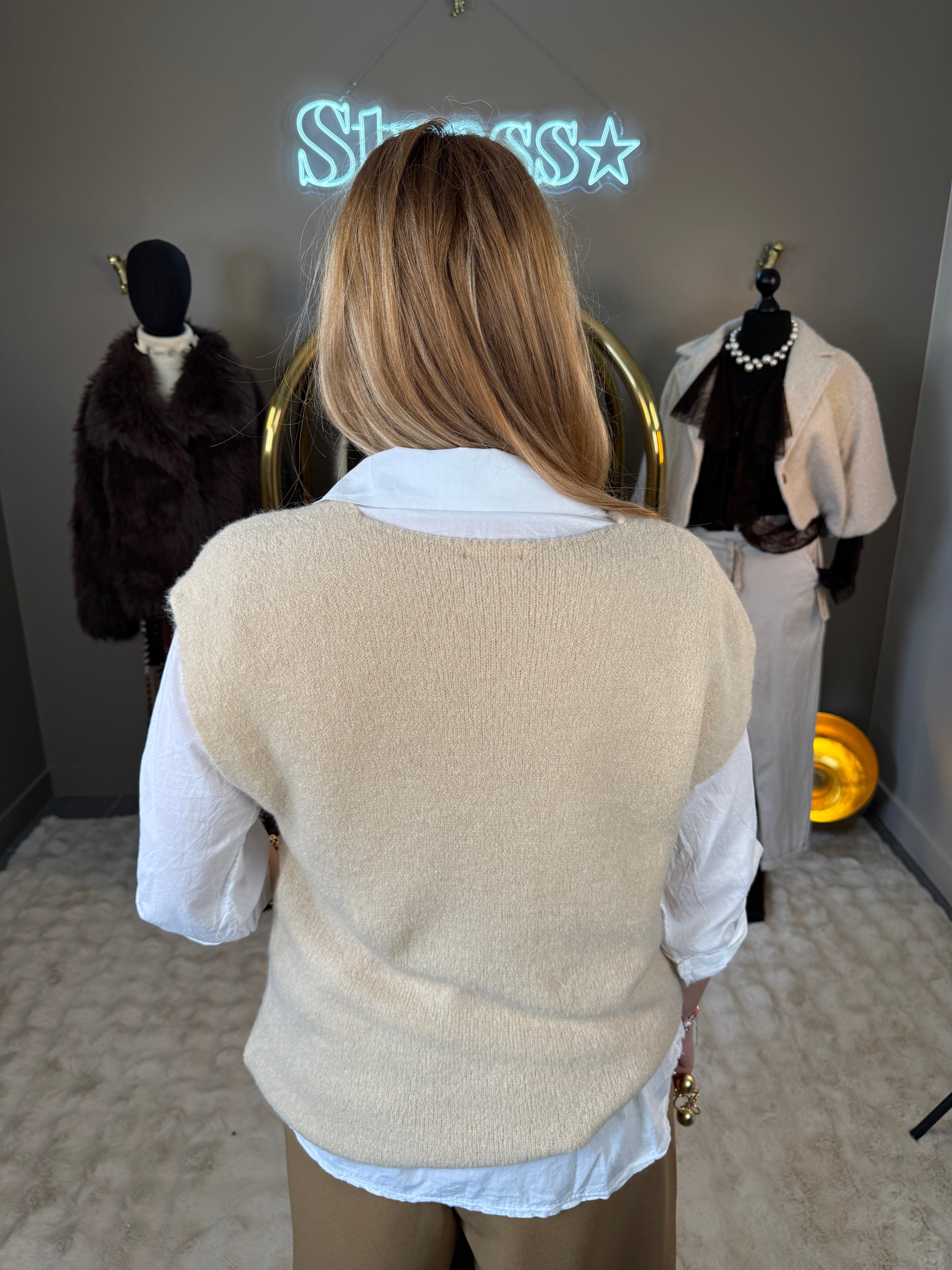 Pull Sur Chemise Beige
