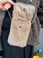 Pochette téléphone Fausse Fourrure Taupe