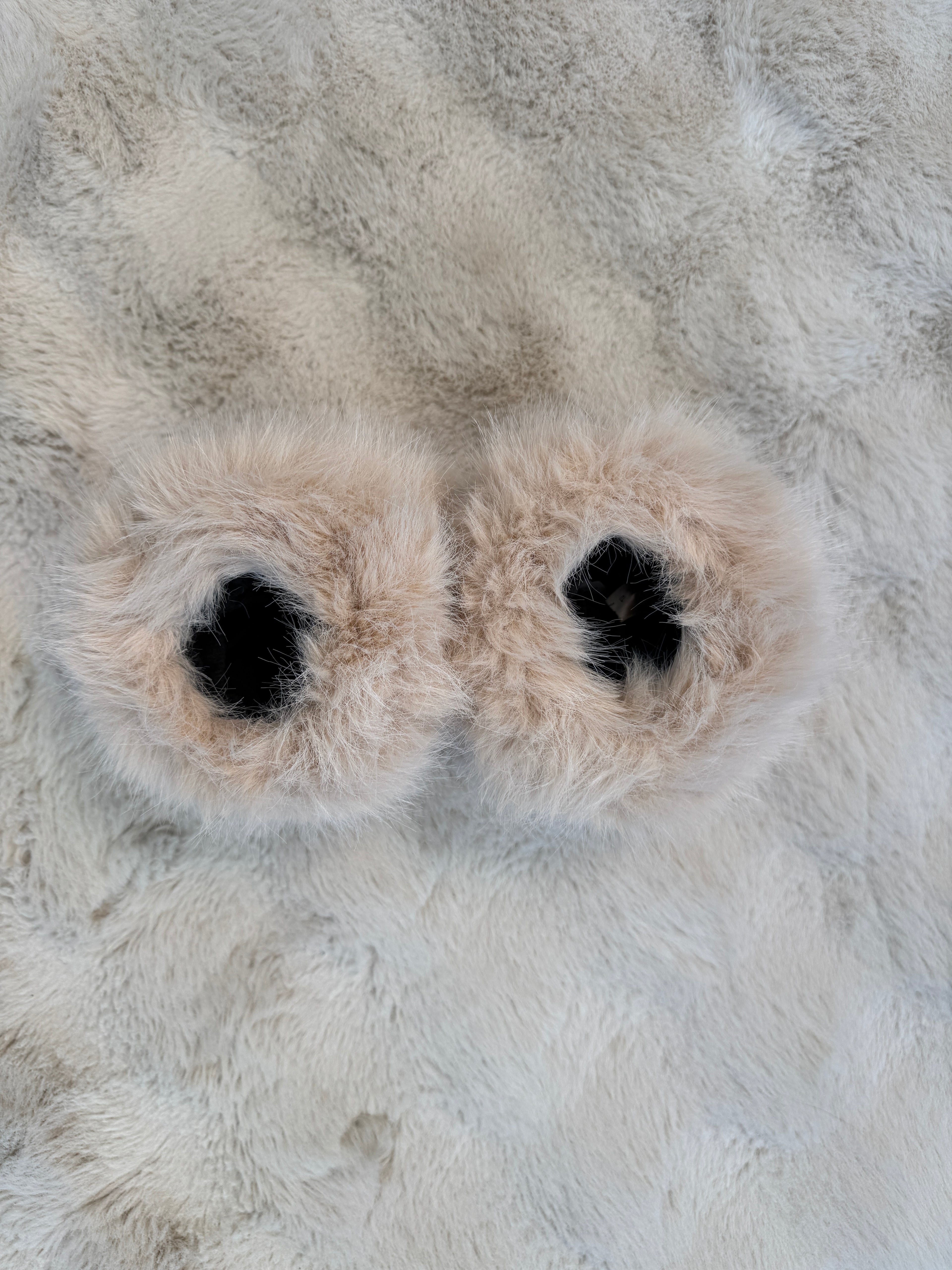 Poignets Fausse Fourrure Beige