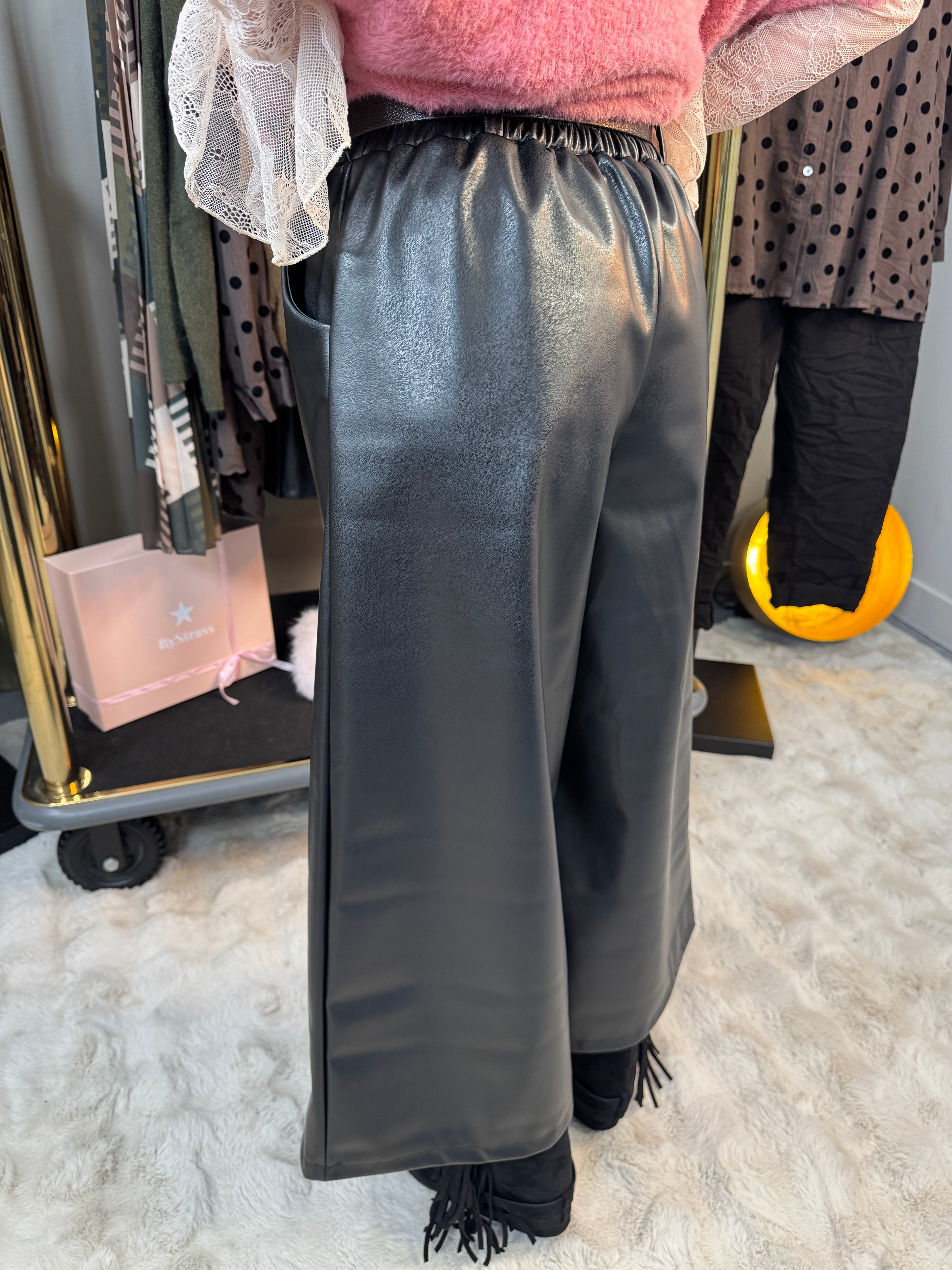 Pantalon 3/4 Simili Noir