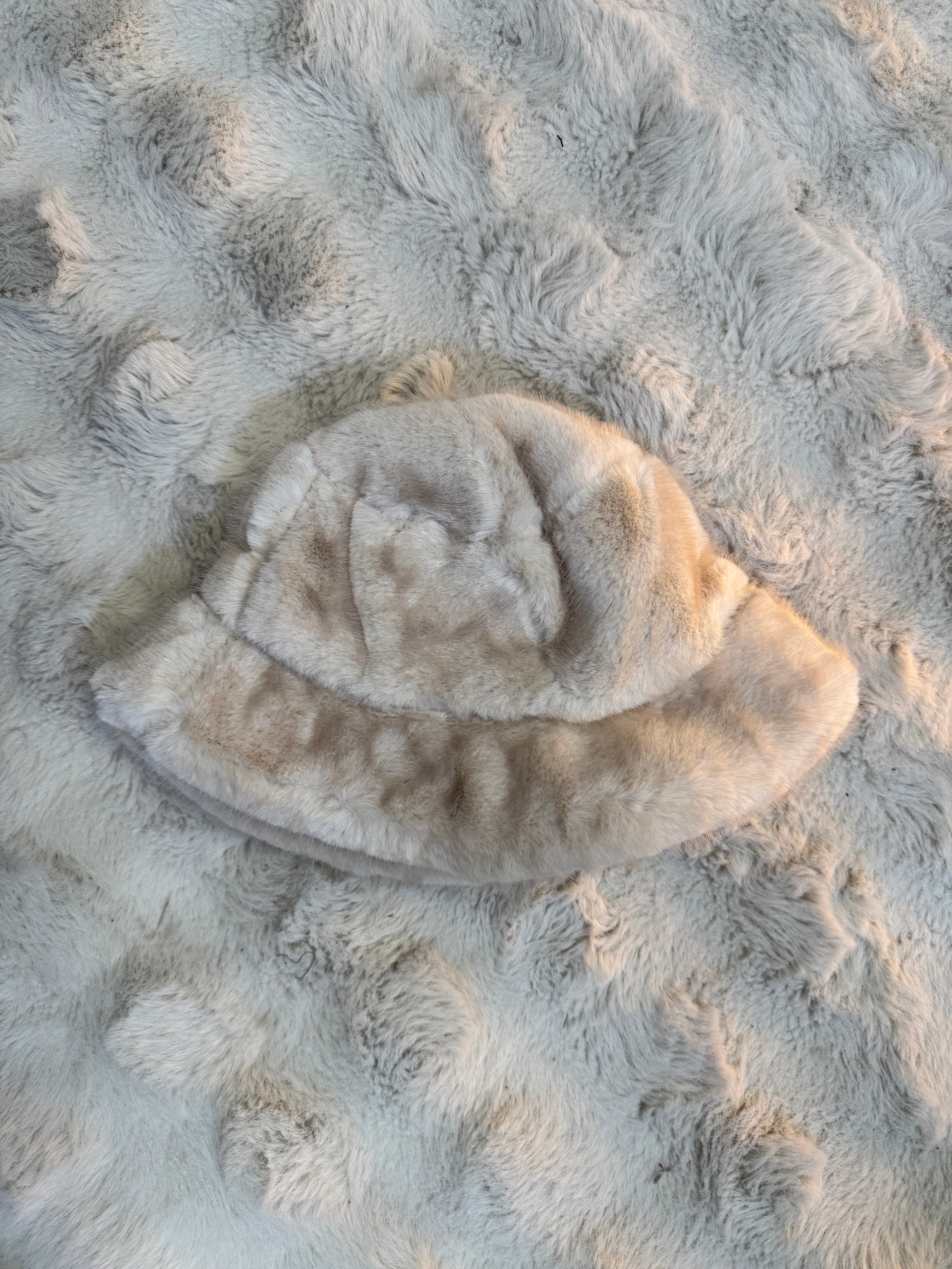 Bob Fausse Fourrure Beige