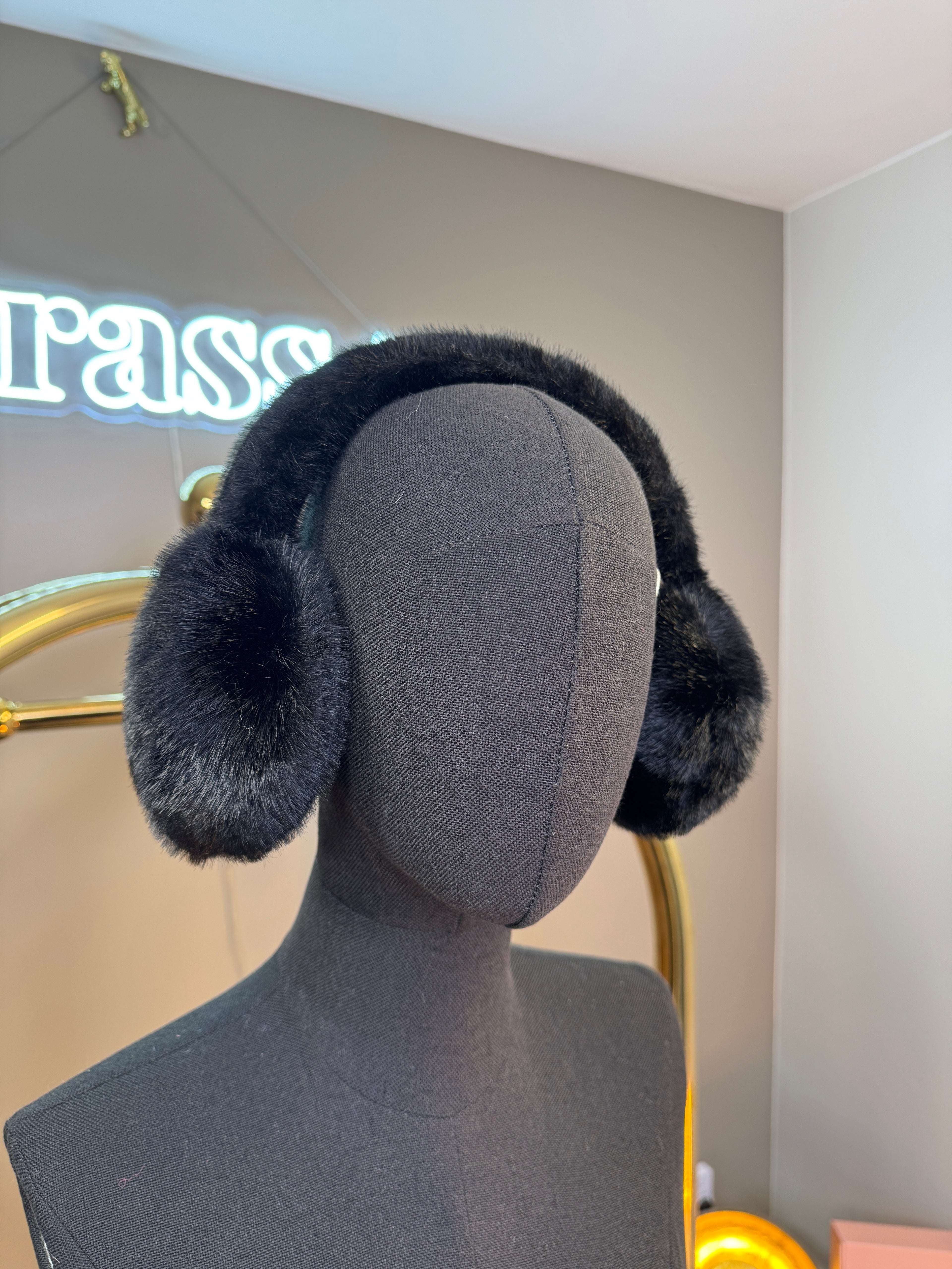 Pompons D'oreilles Noir