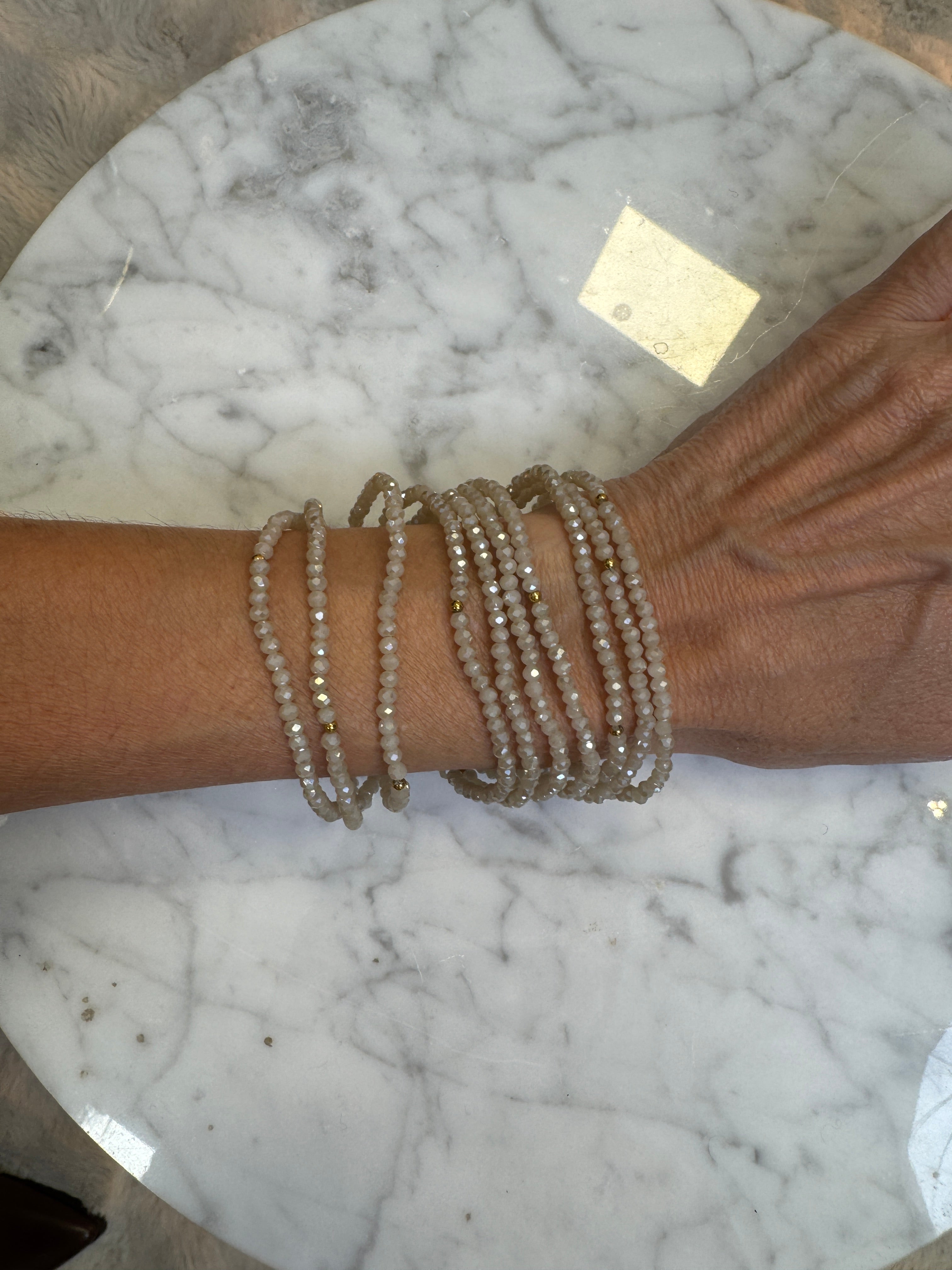 Lot de 10 Bracelets Elastiques Cristal Beige