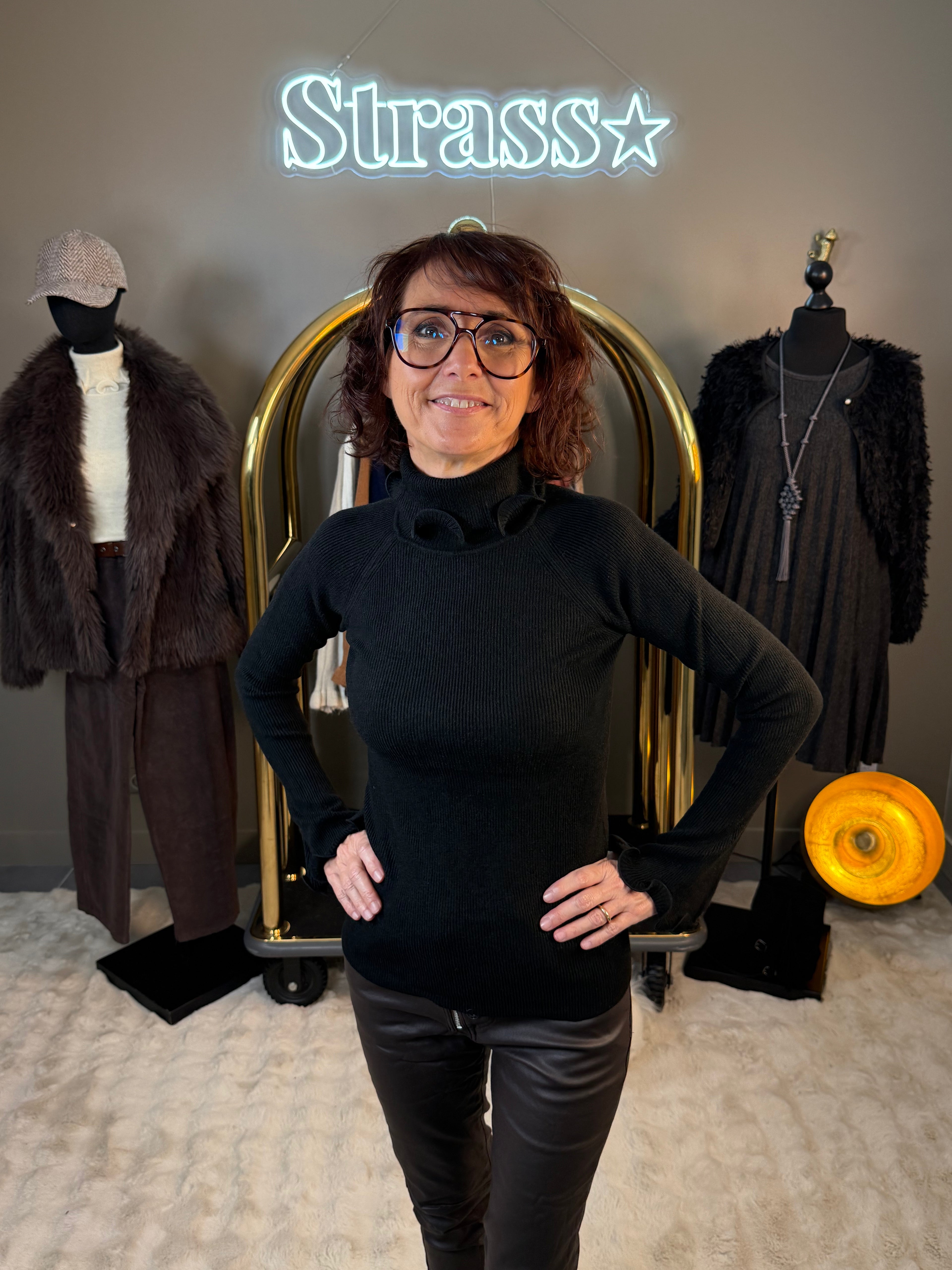 Pull Chaussette Froufrou Noir