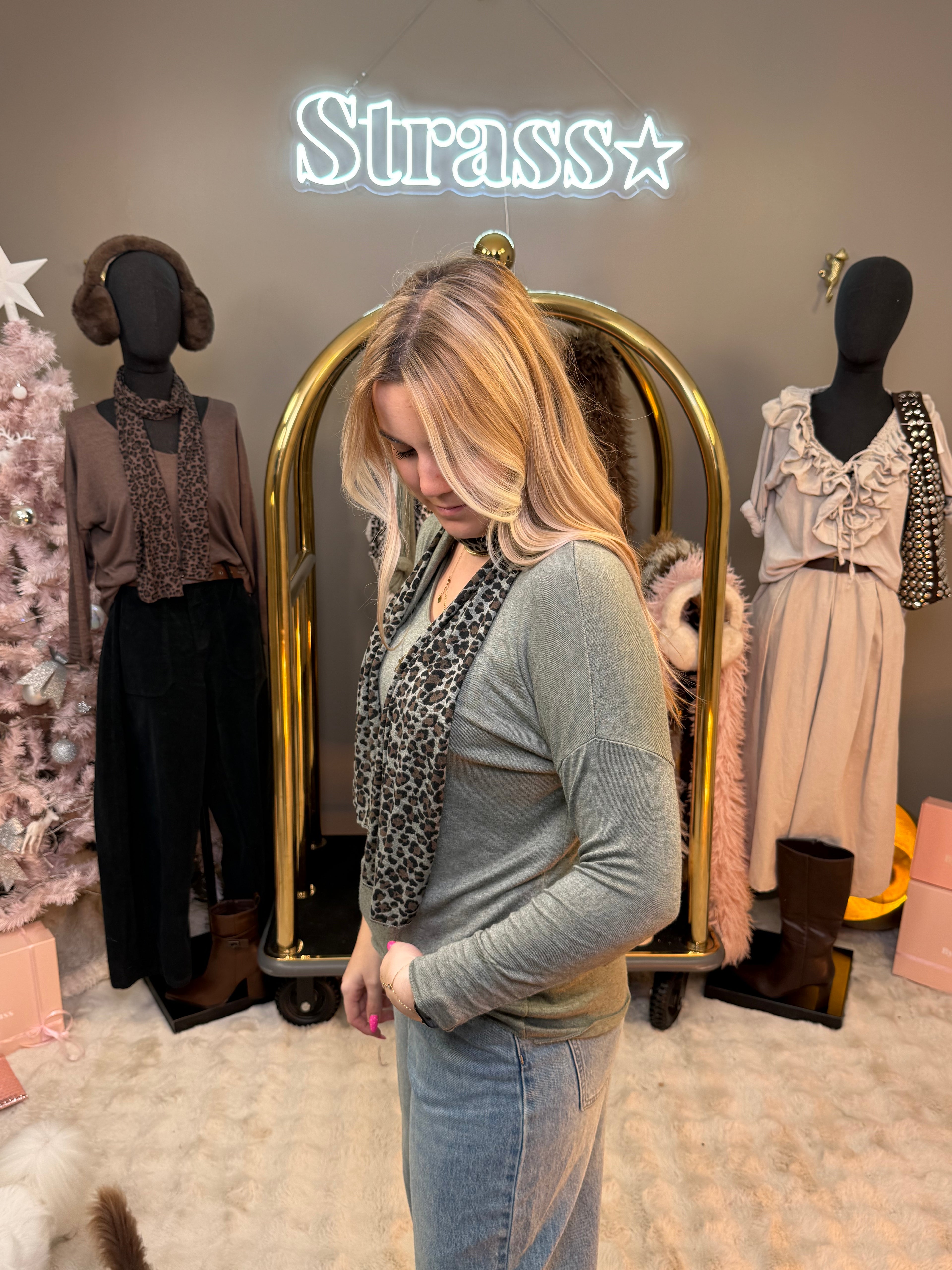 Pull + Echarpe Leo Kaki